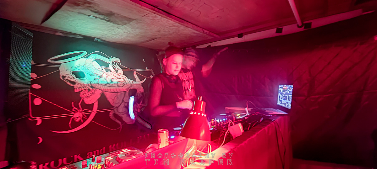 BAYBIRD & JC HANNA