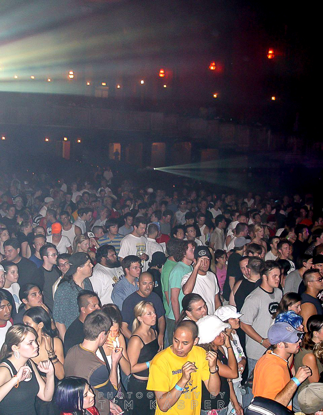 RABBIT IN THE MOON @ CONGRESS THEATER @ WONKA 3 2004