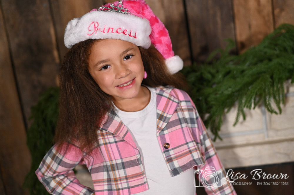 SENIOR PORTRAIT SESSION PHOTOGRAPHED BY LISA BROWN