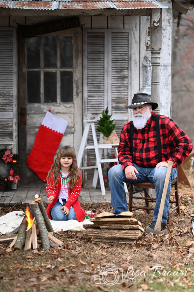 SENIOR PORTRAIT SESSION PHOTOGRAPHED BY LISA BROWN