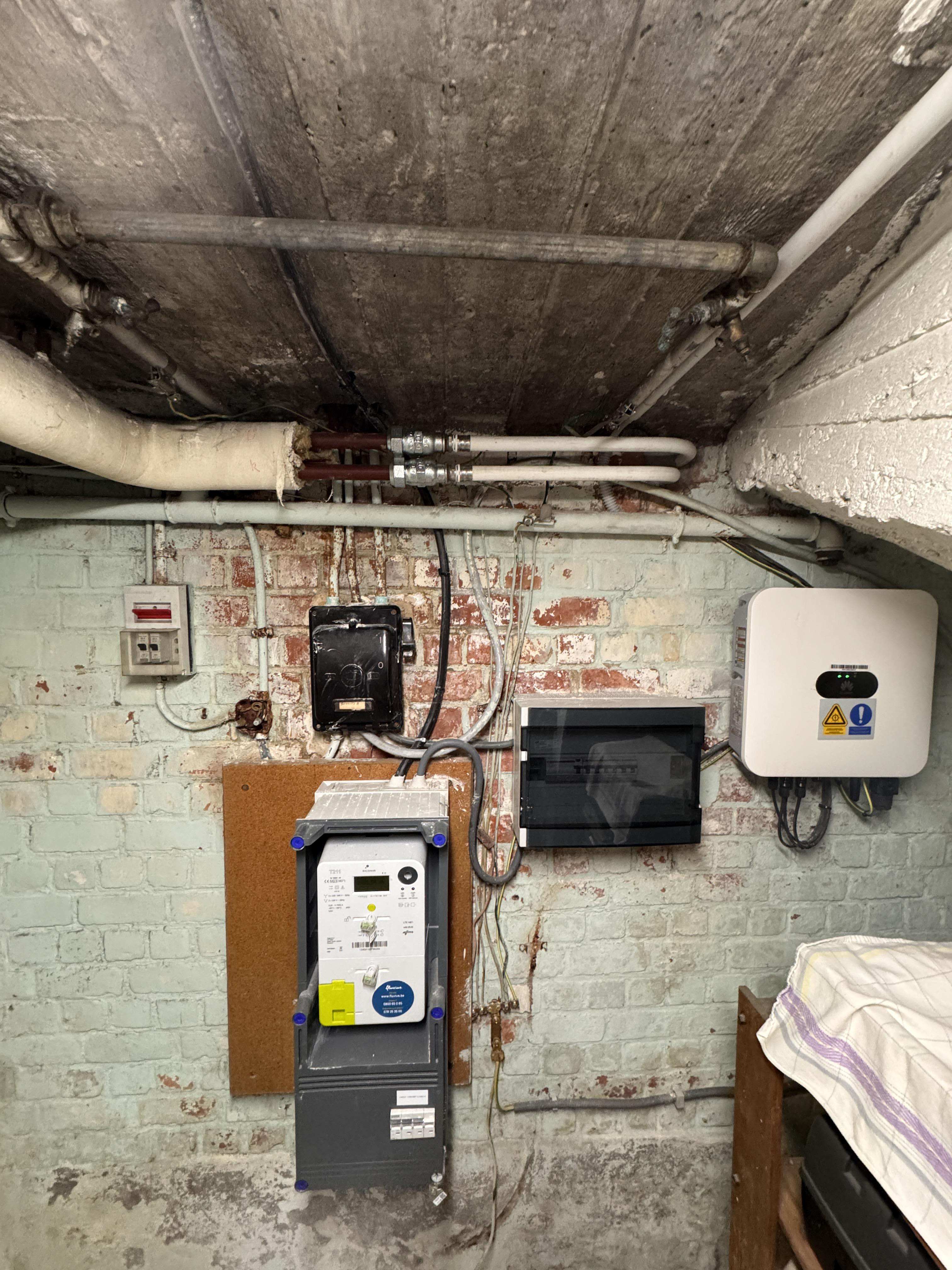 Restant beschadigde leidingisolatie