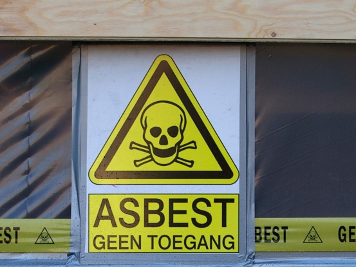 voorbeeld van een gevaarlijke zone door asbest