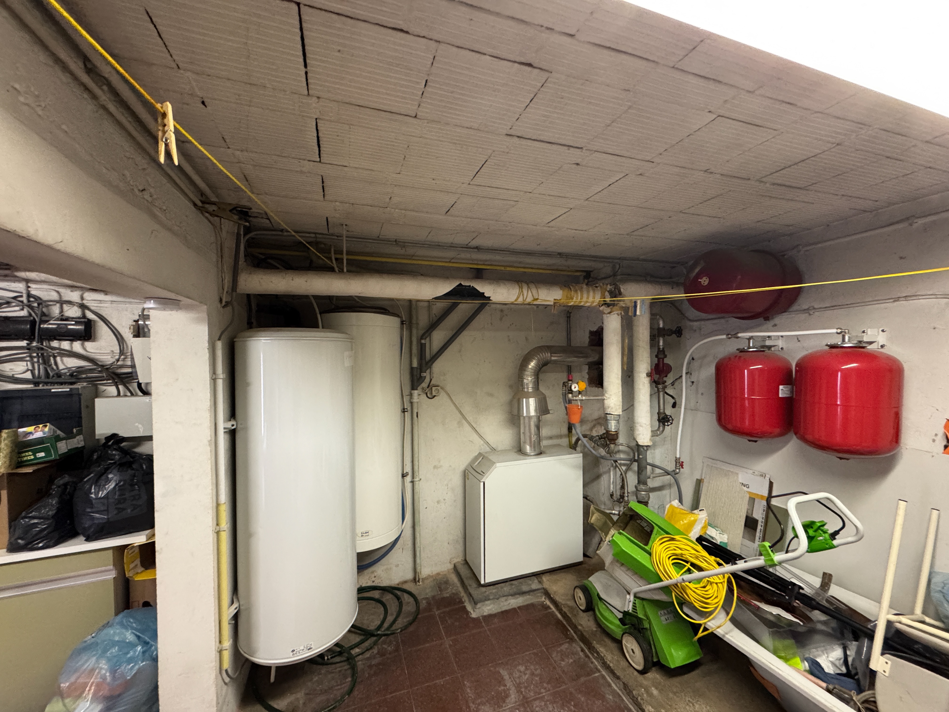 Leidingisolatie in gips met chrysotiel en amosiet