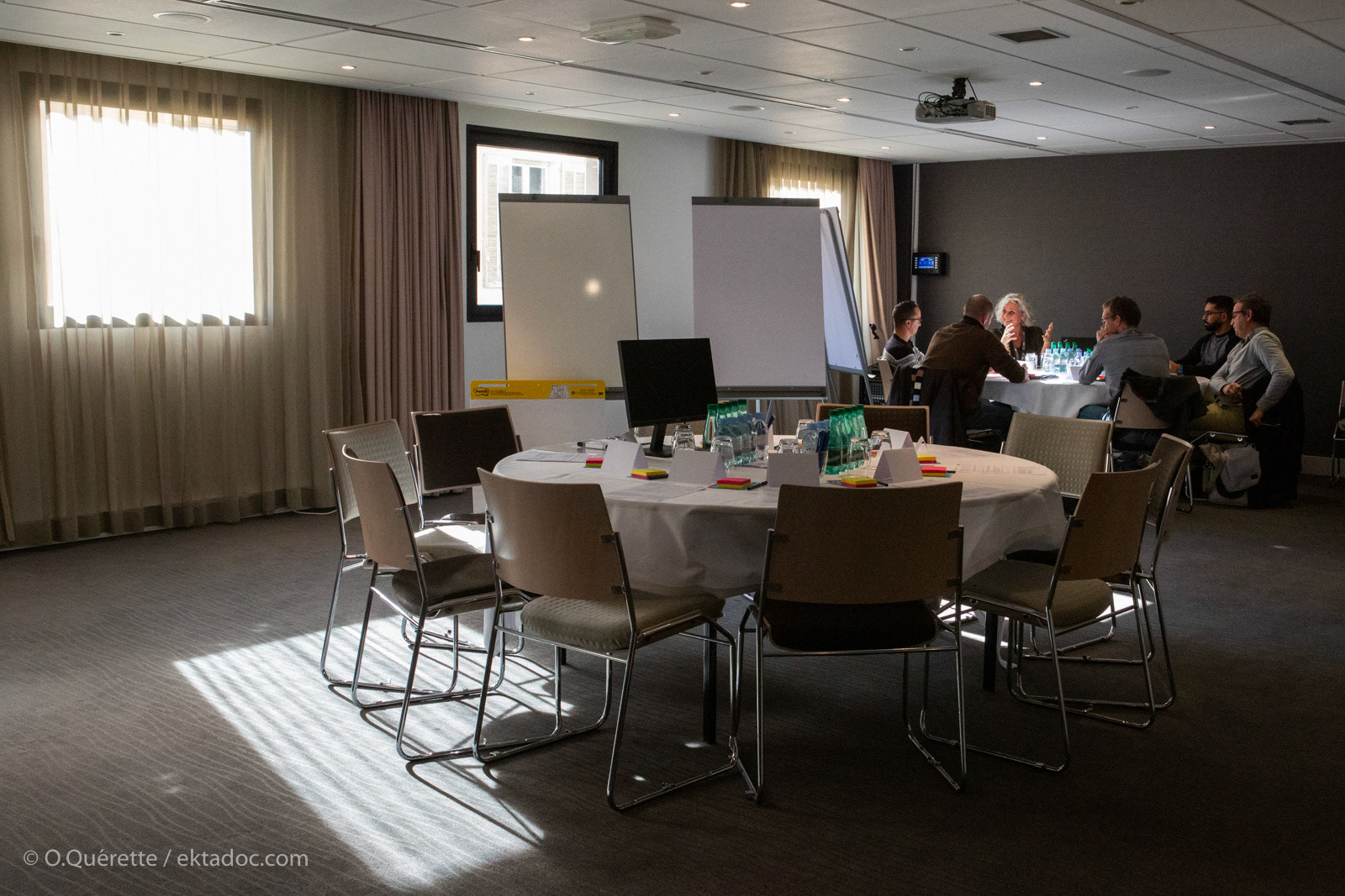 Séance de travail lors d'un colloque SNCF