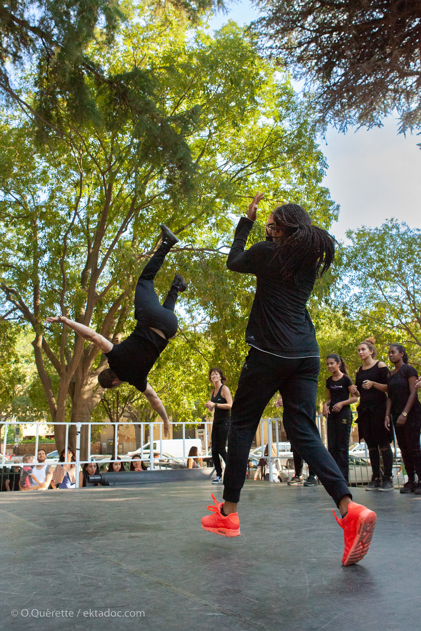 Démonstration de Hip Hop au jardin d'été d'Arles