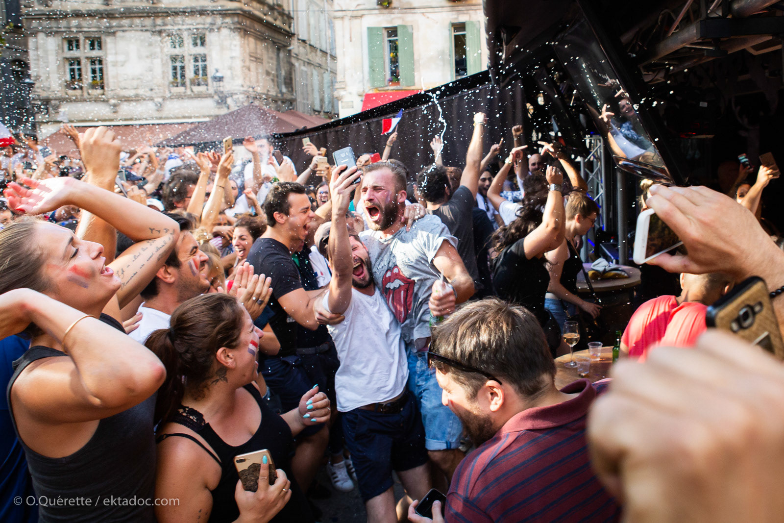 Célébration à Arles de la victoire de l'équipe de france de football en Russie le 15 juillet 2018