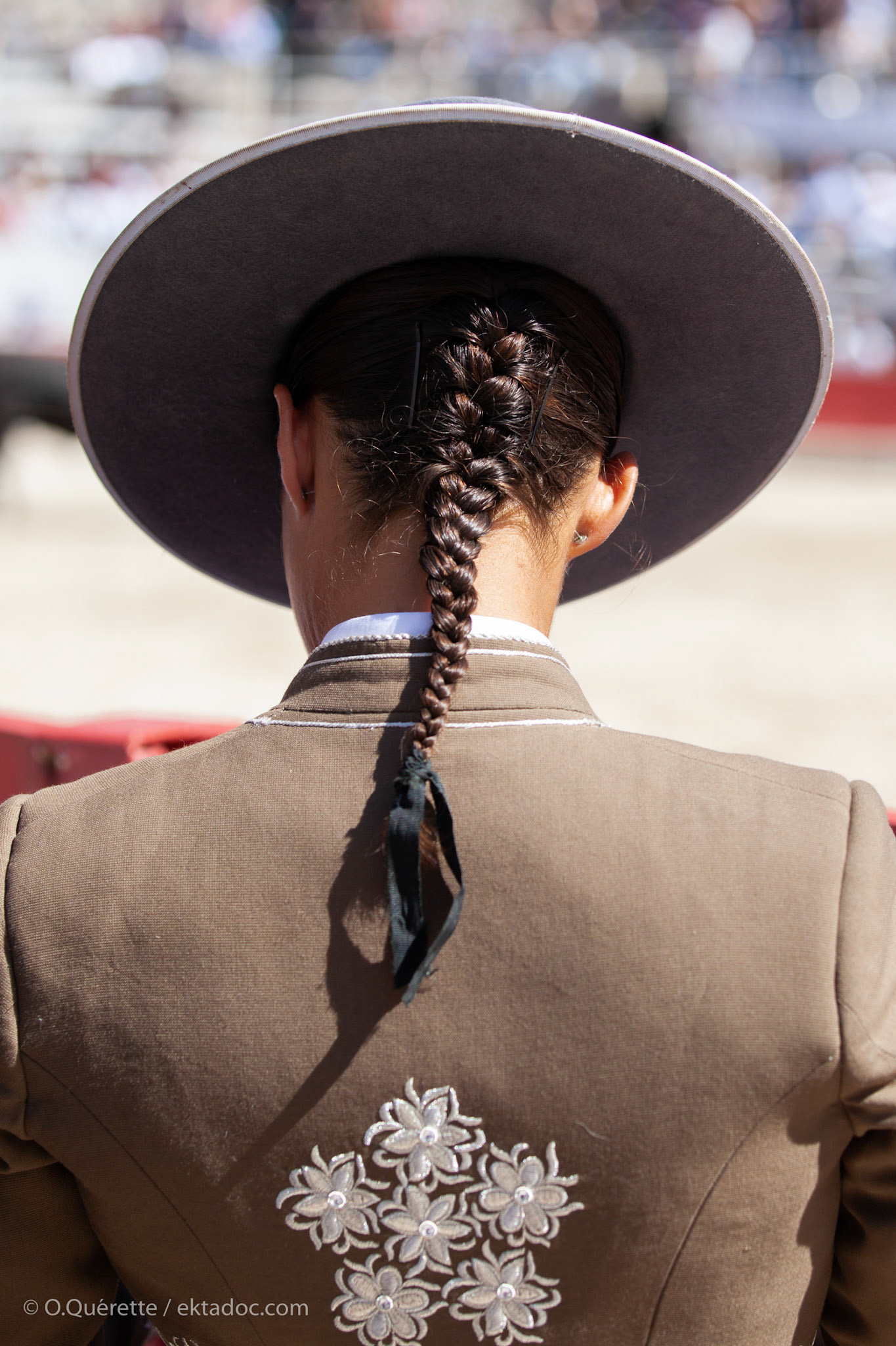 Corrida de Rejon aux arènes d'Arles lors de la feria de Pâques avec Léa Vicens