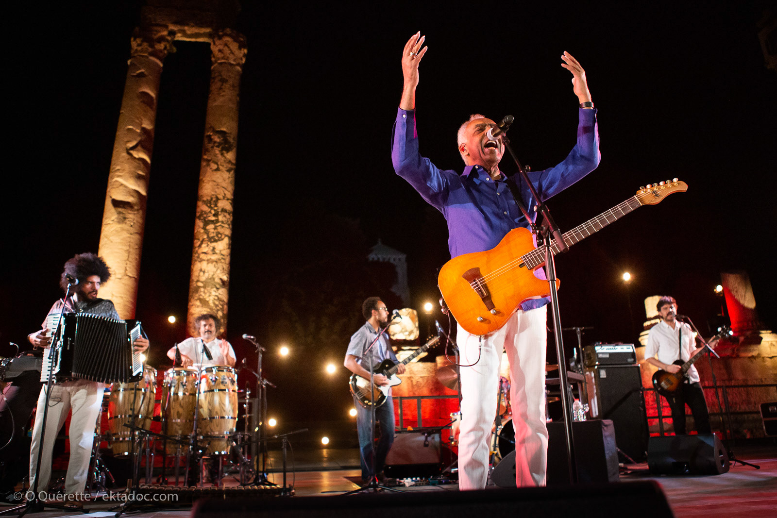 Concert de Gilberto Gil lors du Festival Les Suds au théâtre antique d'Arles