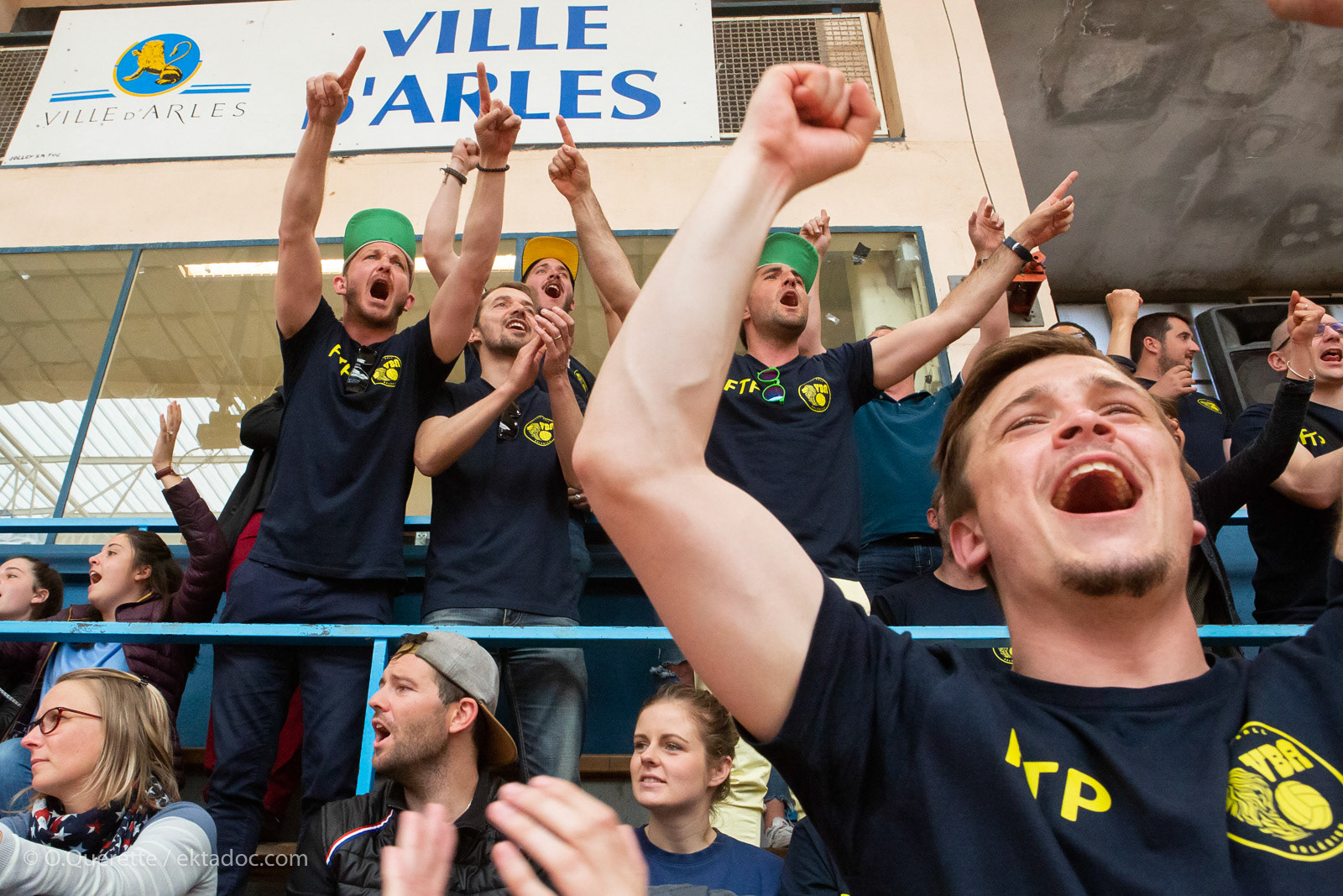 Public lors d'un match du Volley Ball Arlésien