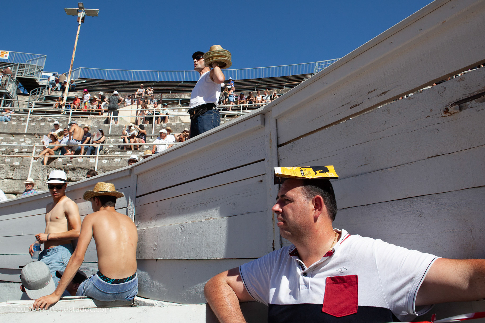 En attente de la Cocarde d'or à Arles
