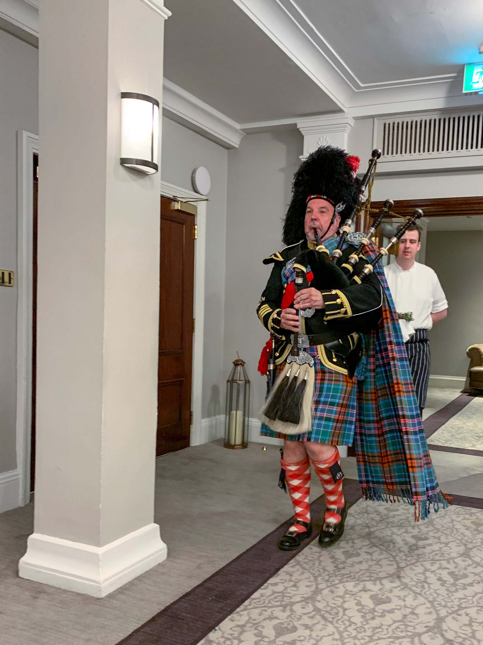Welcome Dinner in Edinburgh with haggis and bagpipes