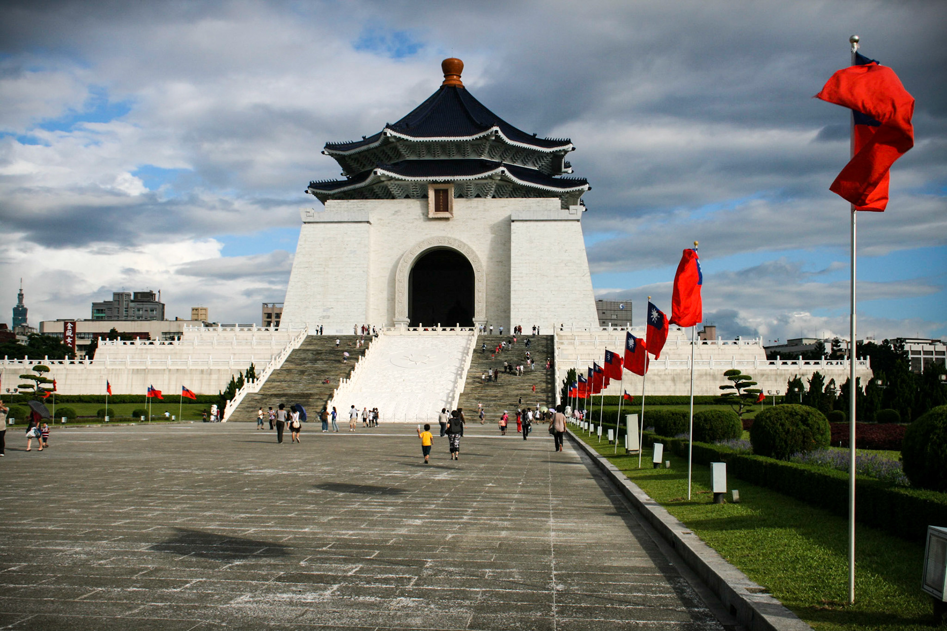 National Chiang Kai-shek Memorial Hall, Taipei, Taiwan. Oct 10, 2008