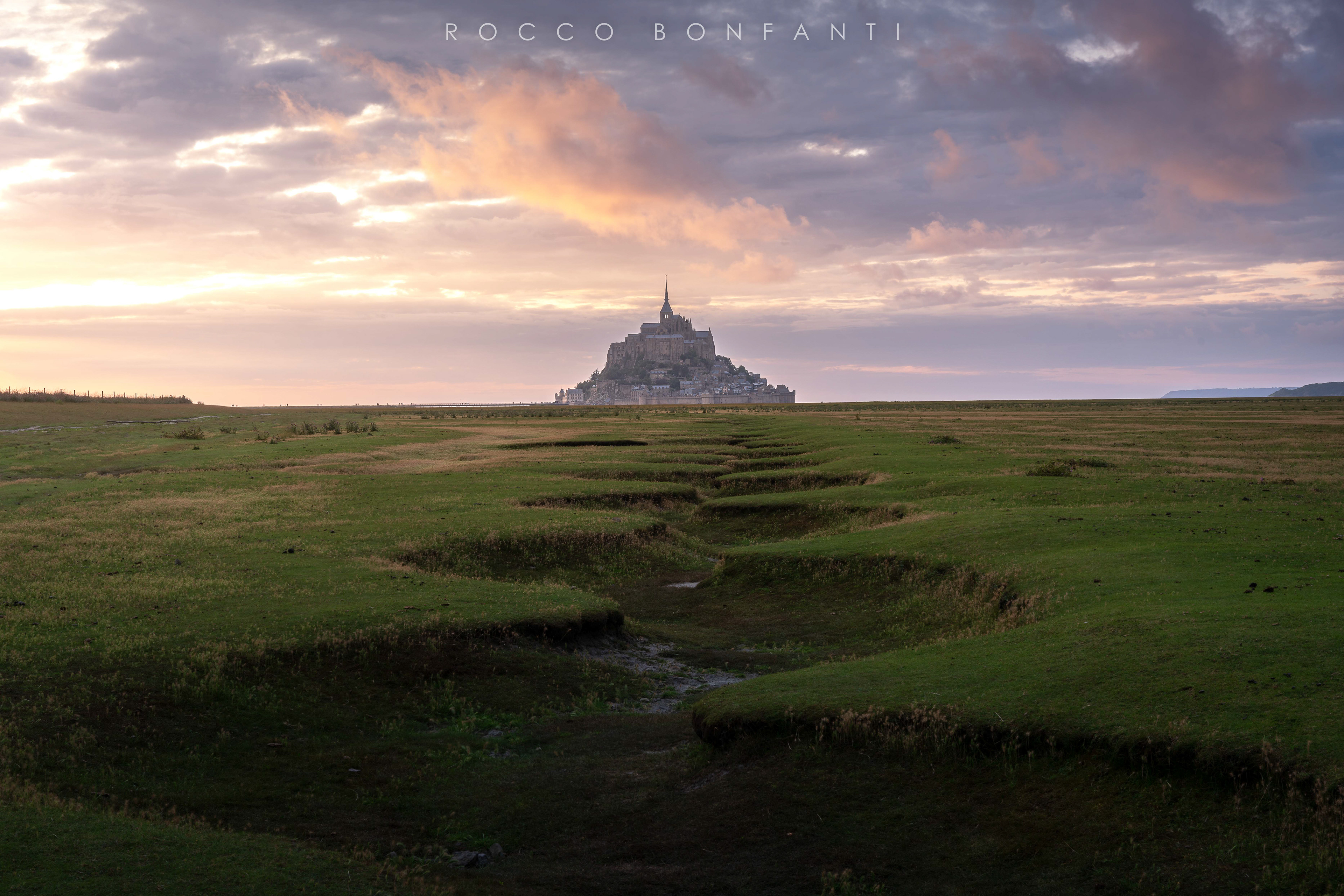 le mont saint michel, tramonto