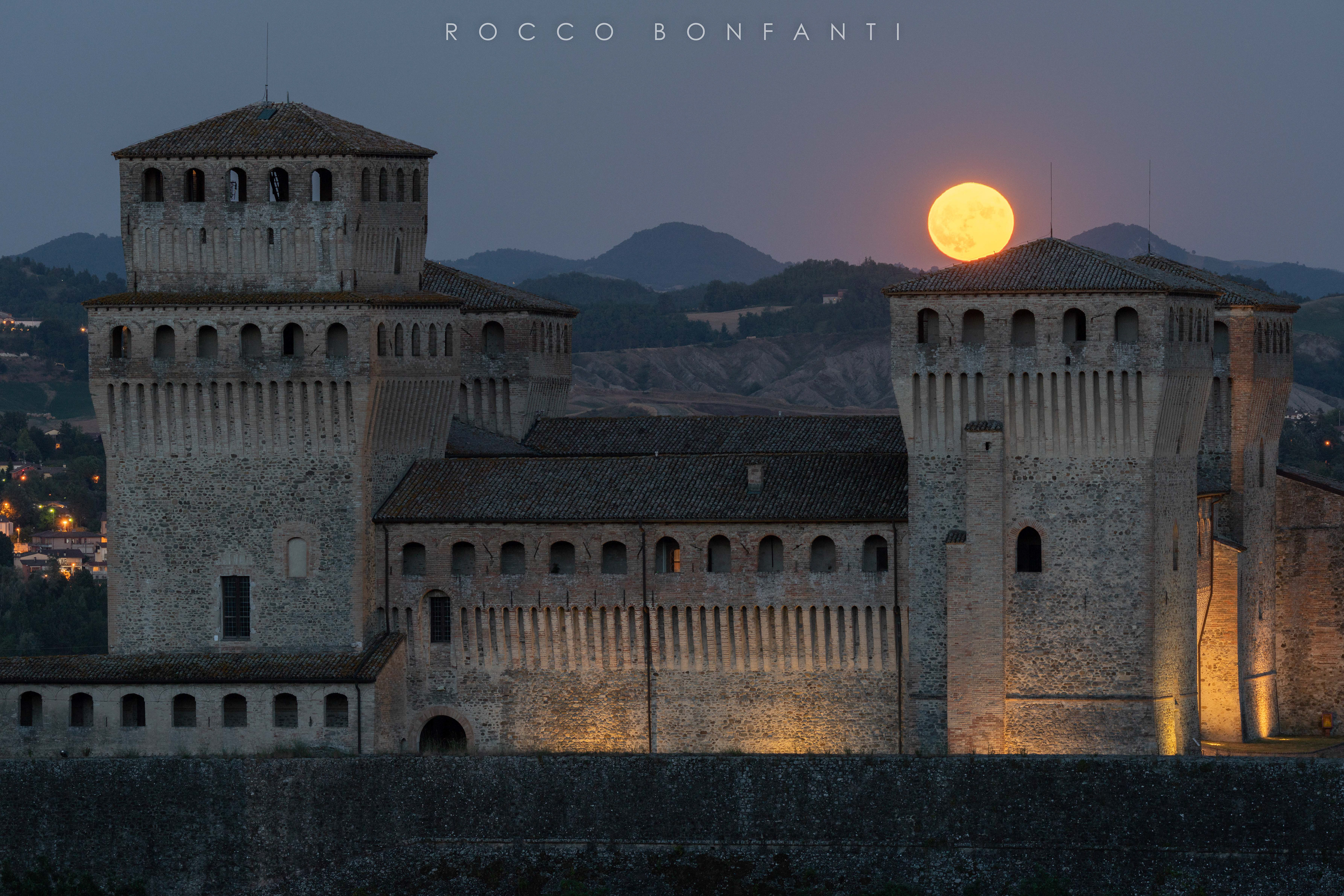 luna piena a torrechiara