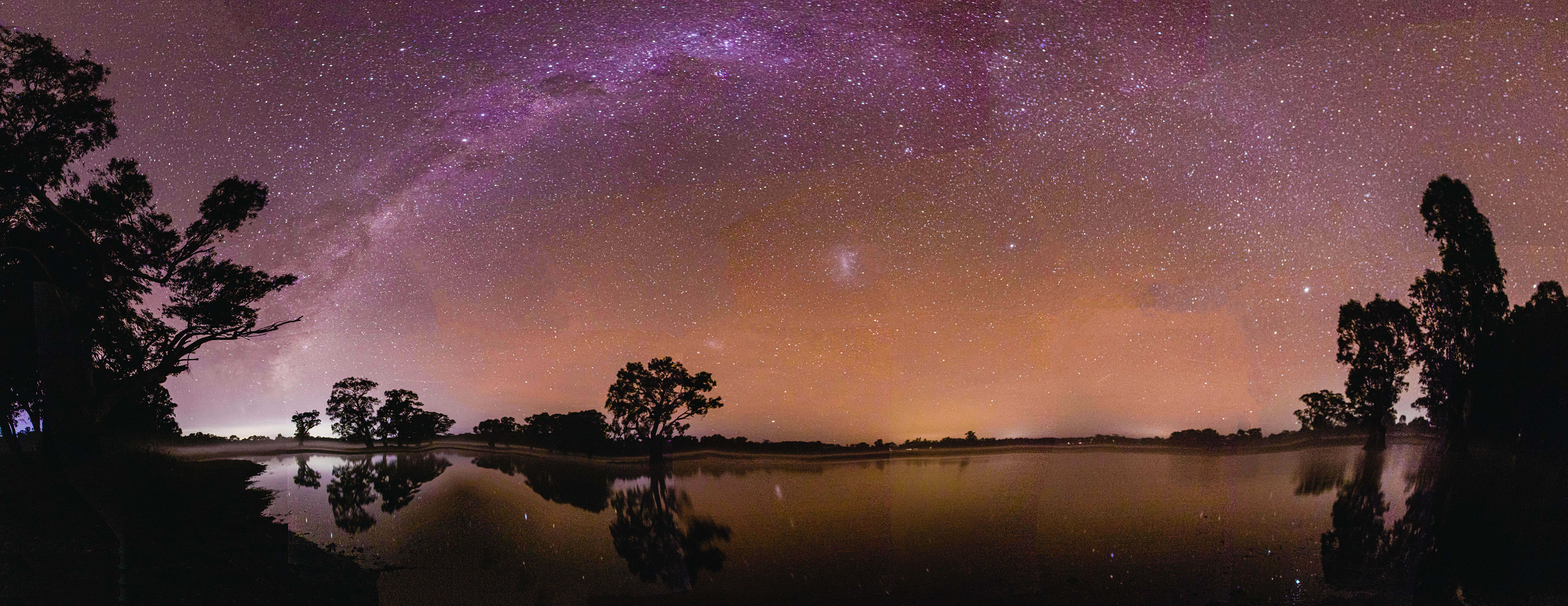 Billabong sky