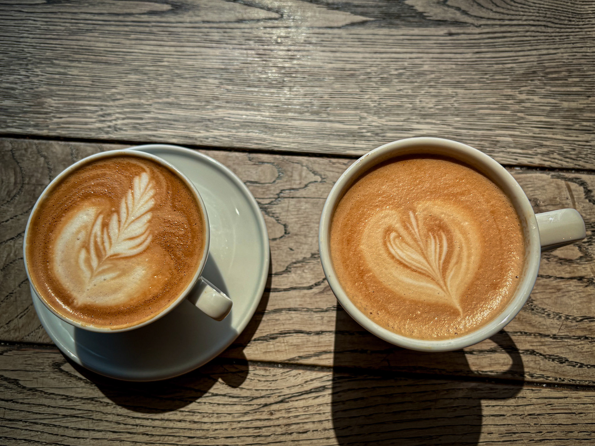 A cafe with a beautiful way... and a great coffee!