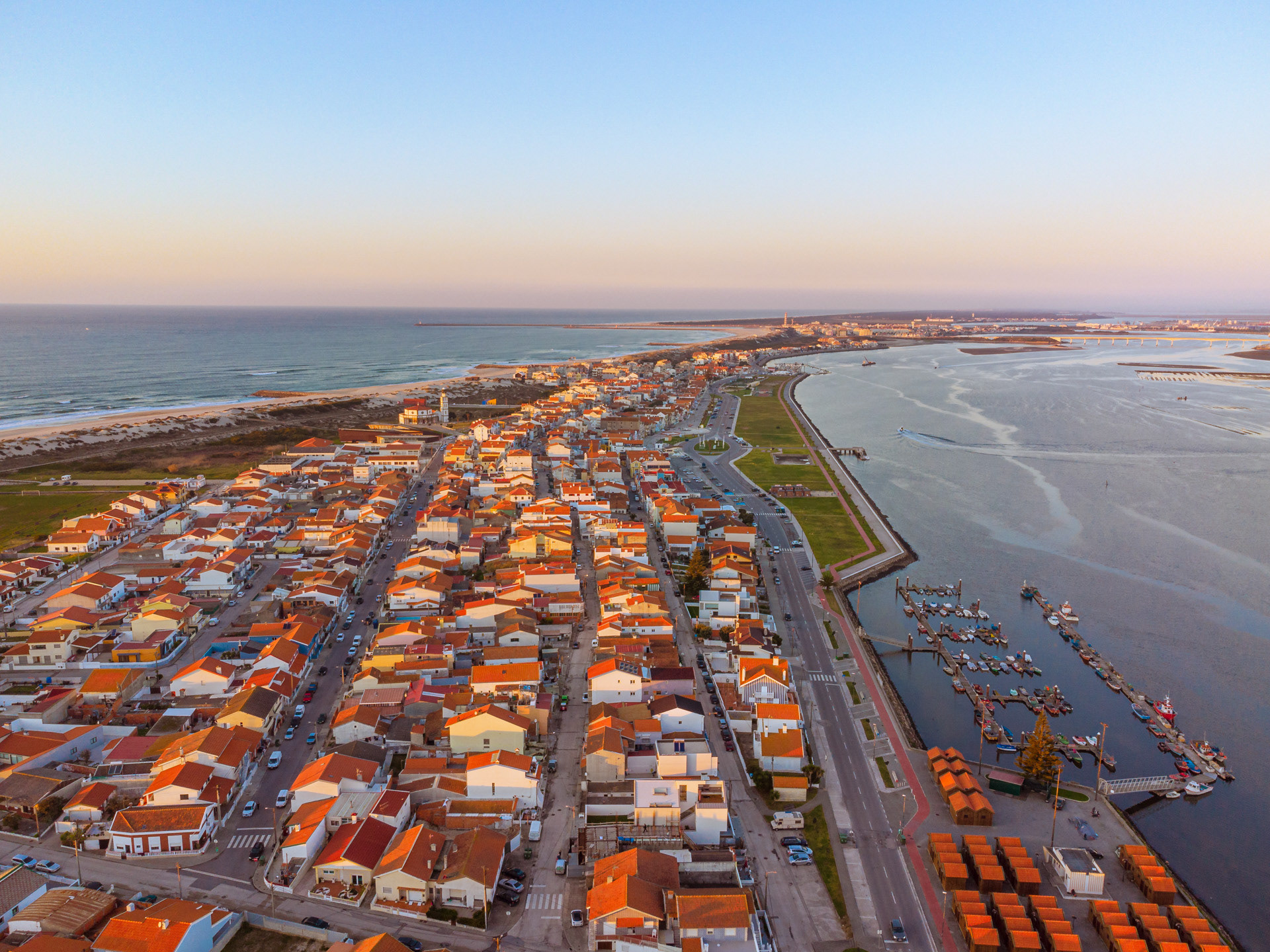 Fotografia aerea da praia da Costa Nova