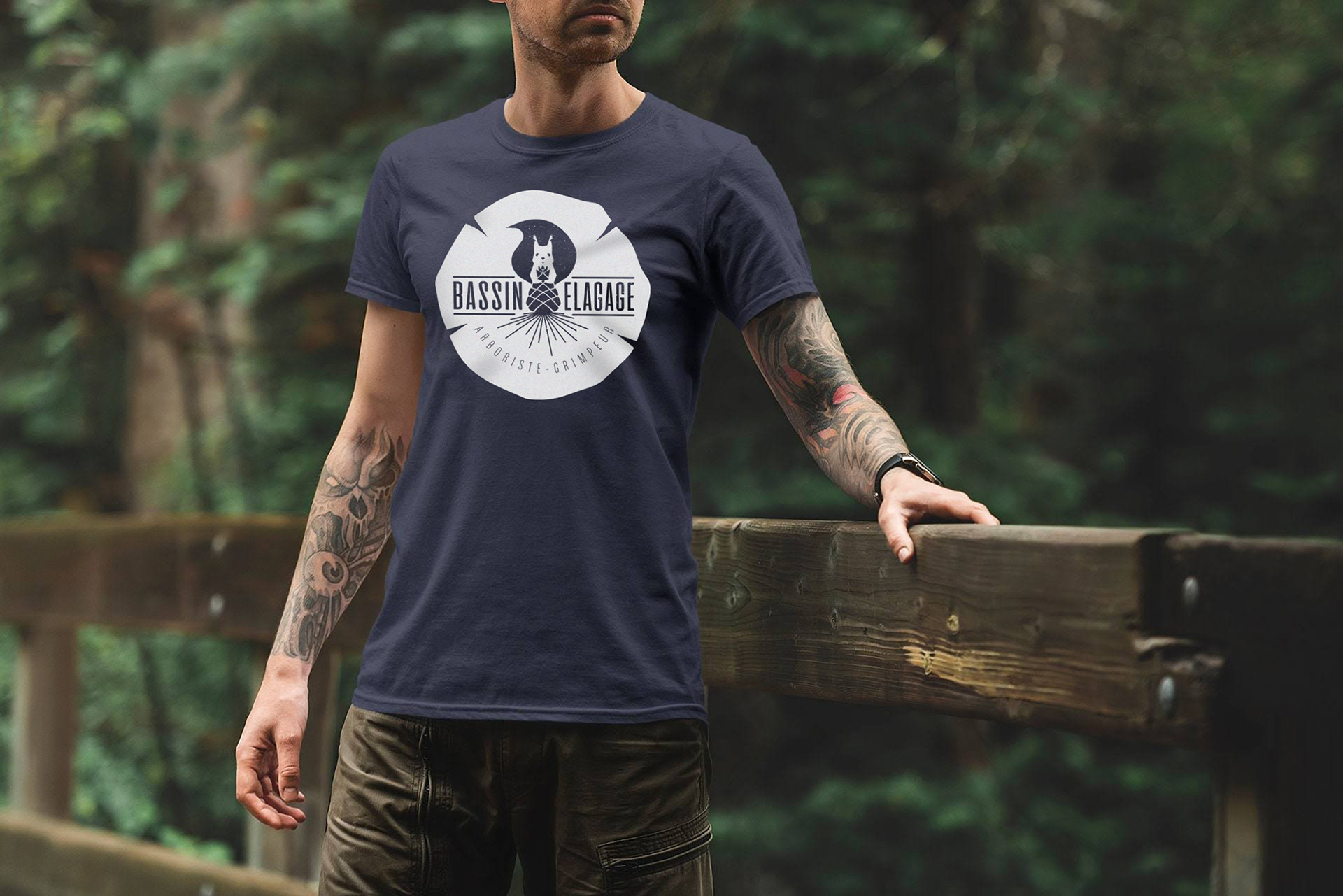 Marquage d'un Tee-Shirt pour la société Bassin Elagage ©Olivier Cochard “Le Graphiste Sauvage”