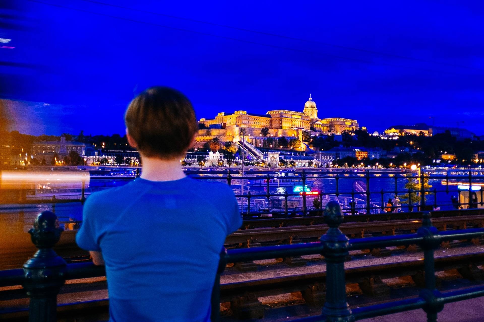 The evening shine of the Castle district
