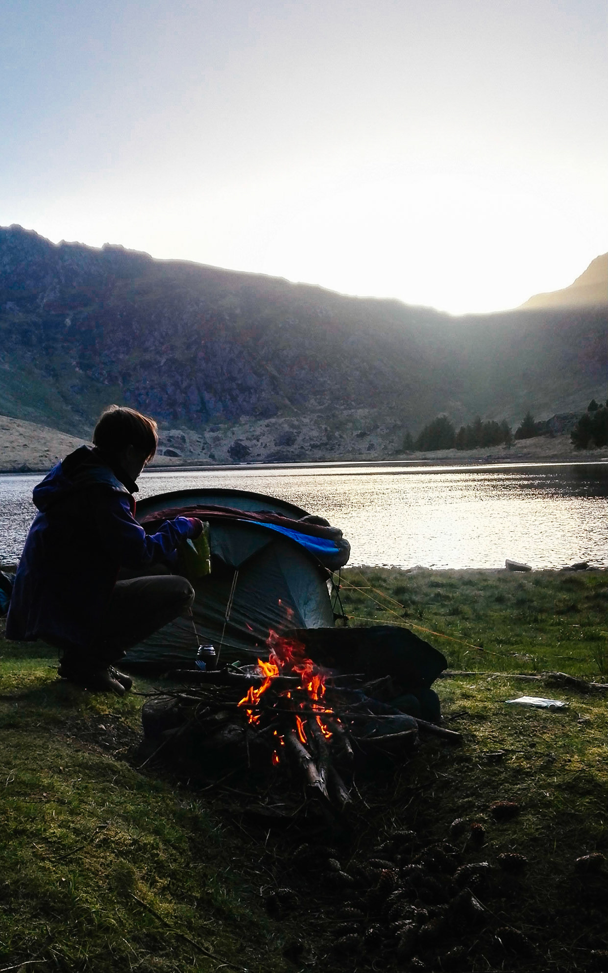 and refuel ourselves with heat for the nightfall.