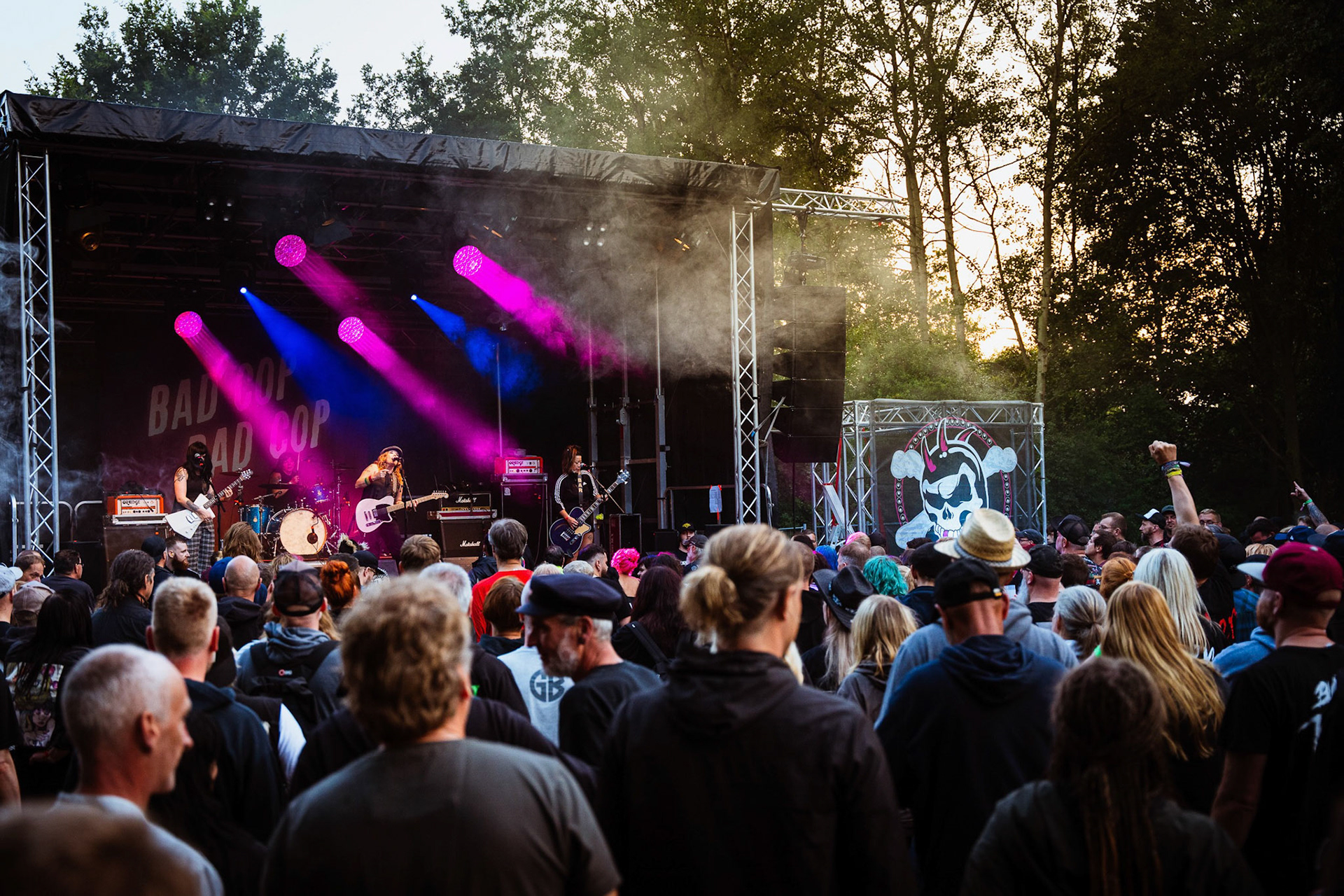 Bad Cop Bad Cop - Marius Landwehr