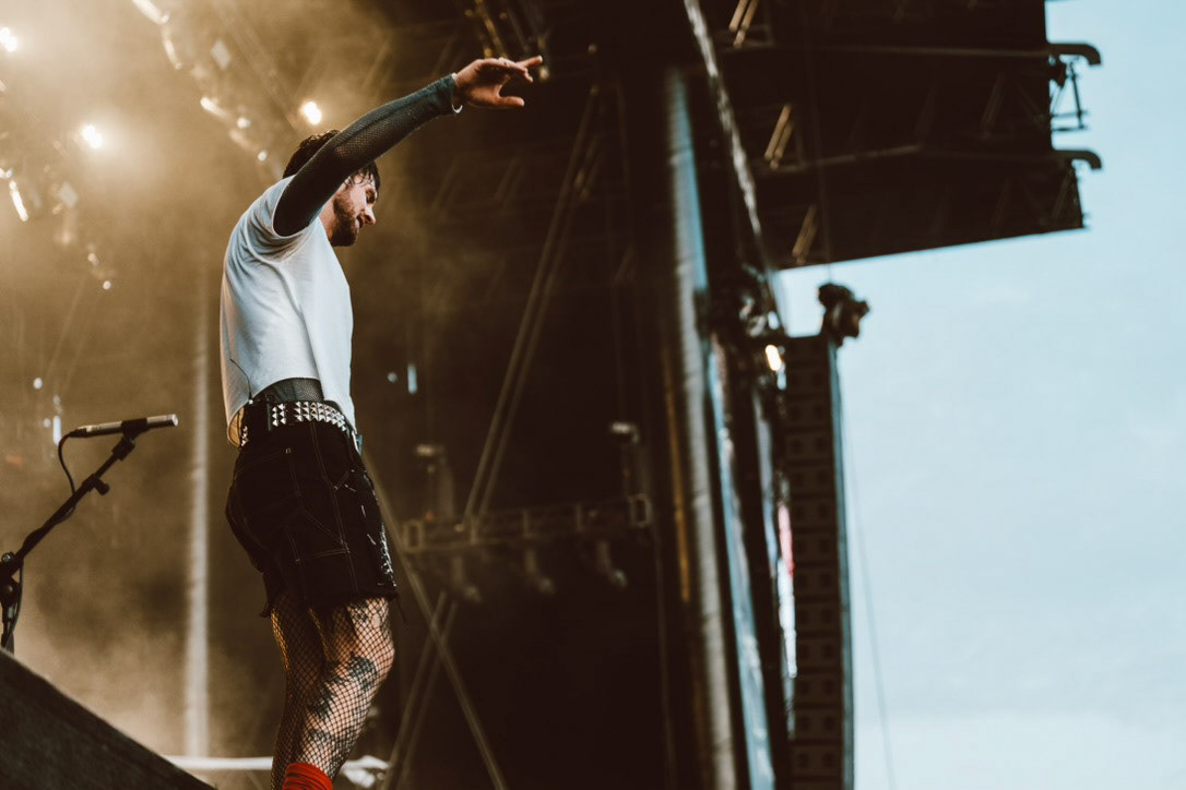 While She Sleeps - Marius Landwehr