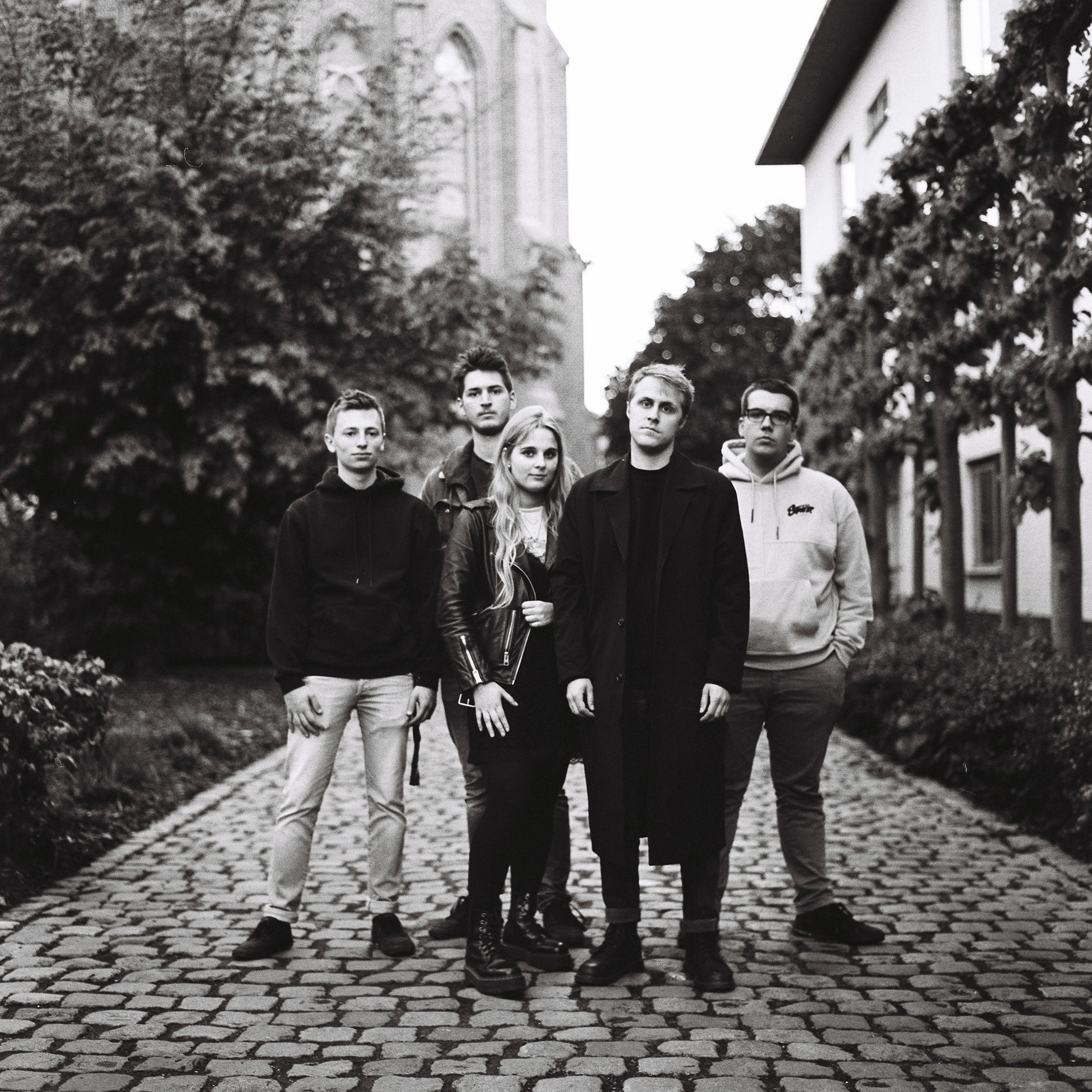 Cuts & Bruises, Grungeband, Aarschot
