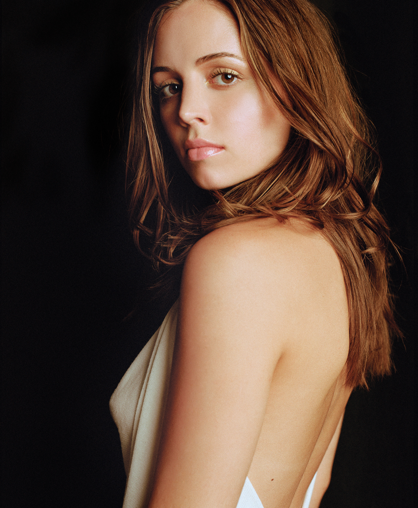 Ian White Photography - ELIZA DUSHKU