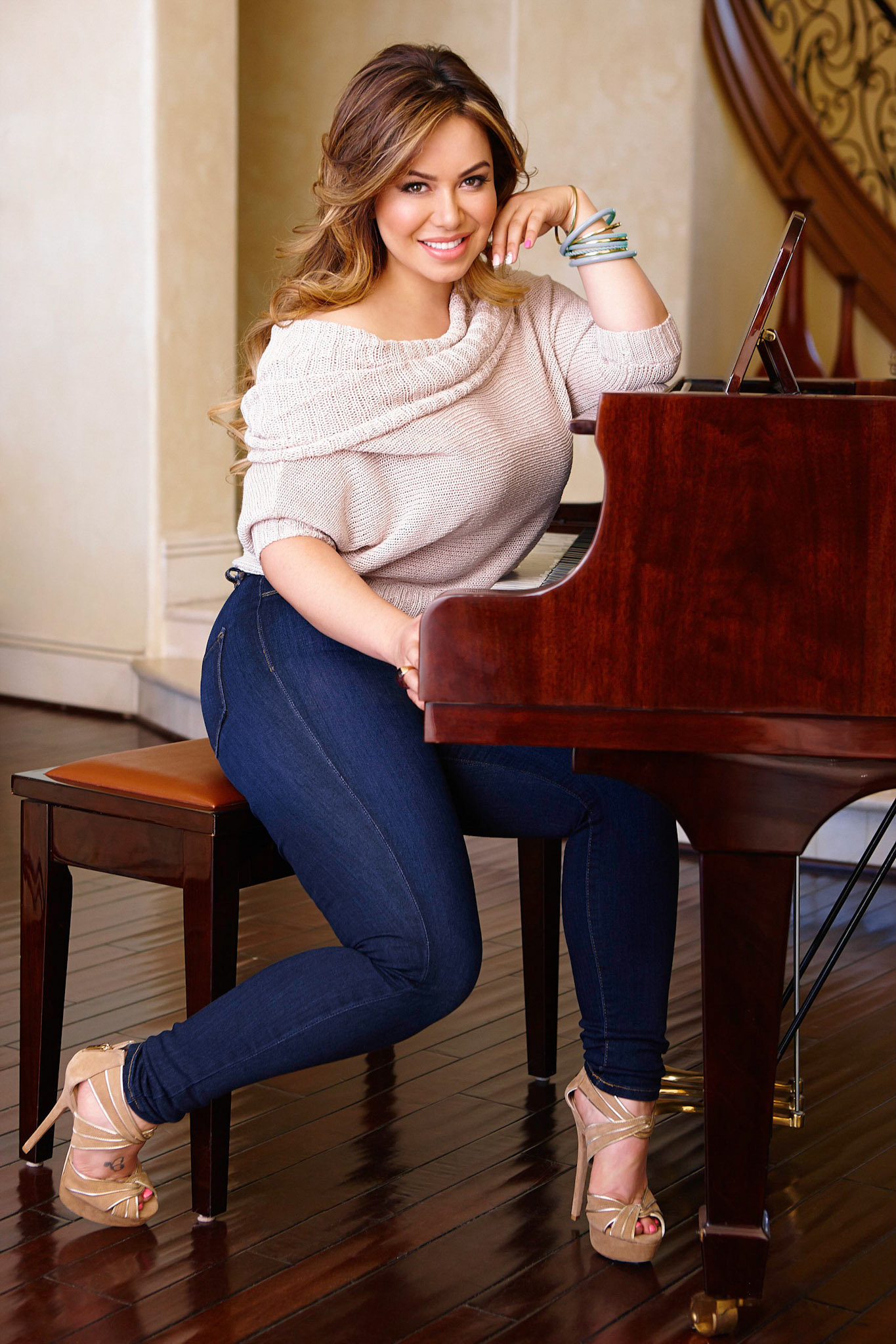 CHIQUIS RIVERA