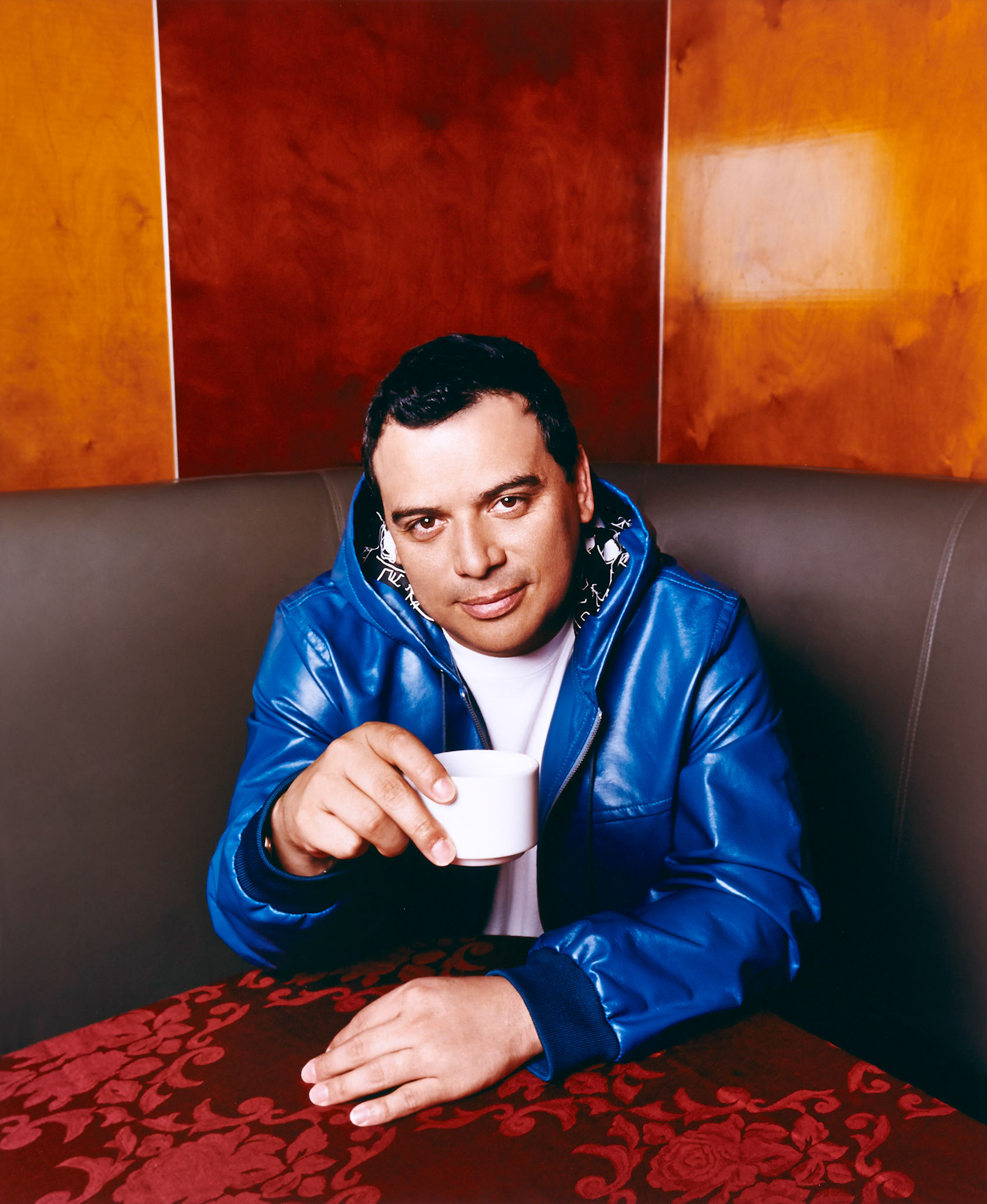 CARLOS MENCIA