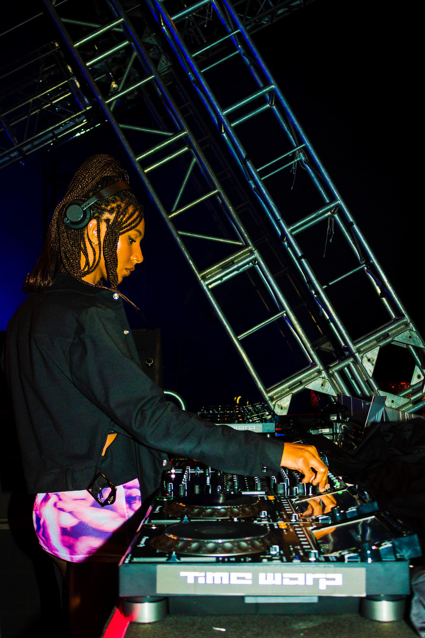 Valentina Luz at TimeWarp Brasil for Entourage, May 2023 - São Paulo