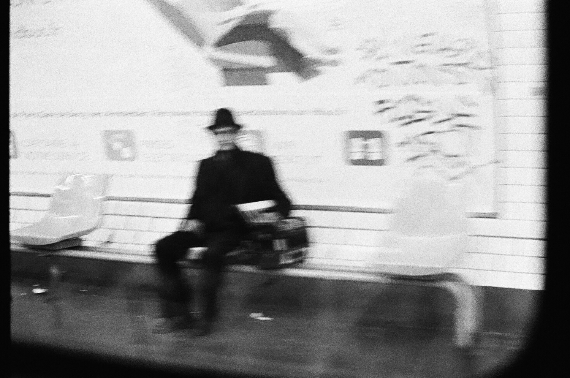 BessaR2 x IlfordHP5400 x ZeissDista50mm