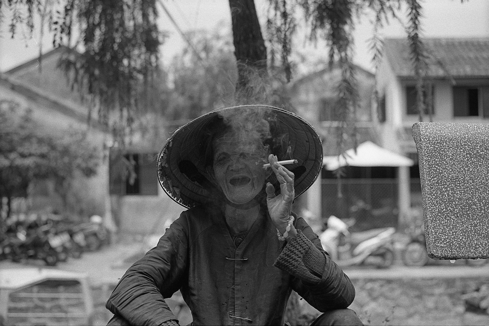 BessaR2 x KodakTMAX400 x Summicron50mm