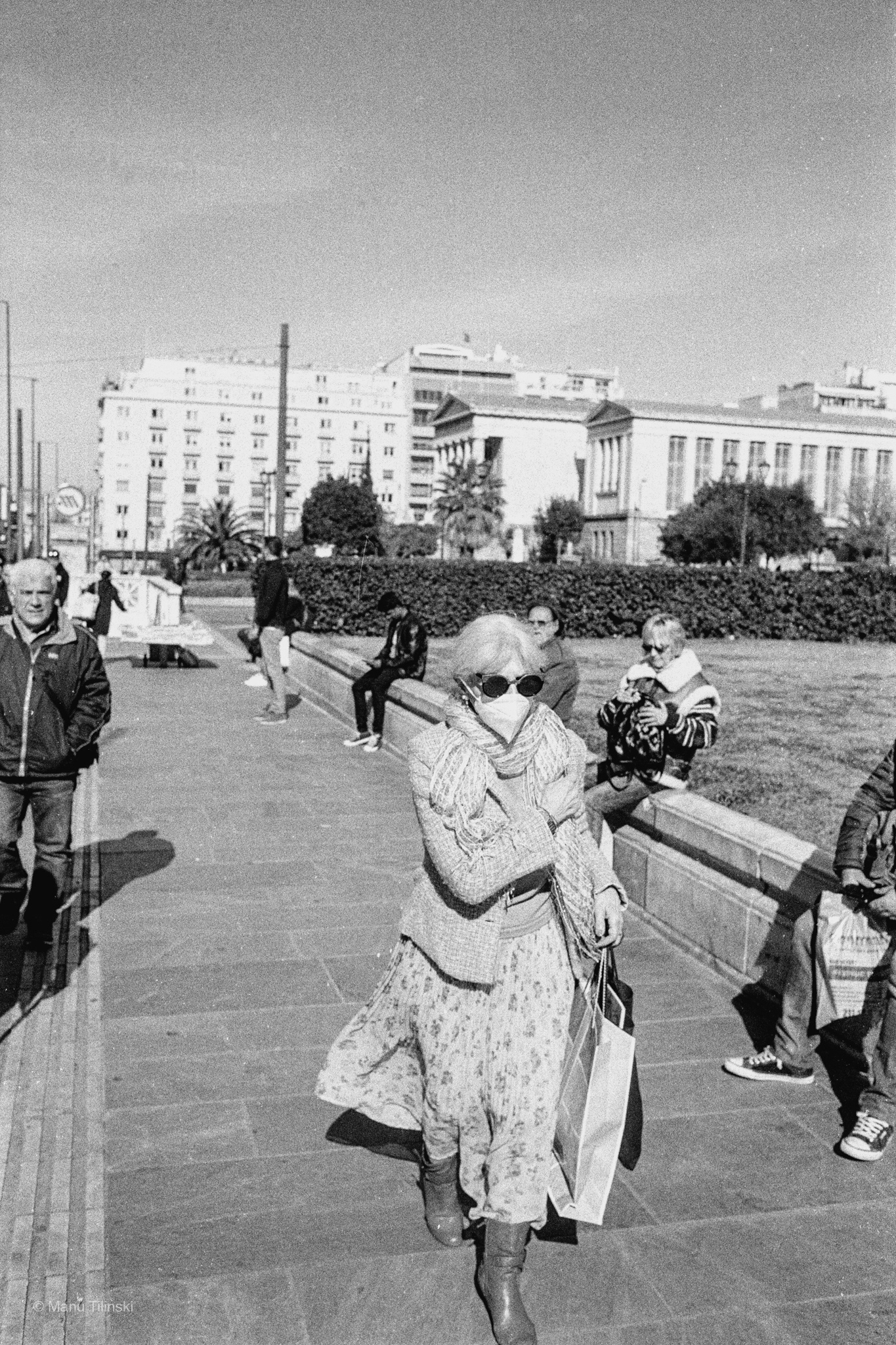 LeicaM6 x IlfordHP5400 x Elmarit21mm