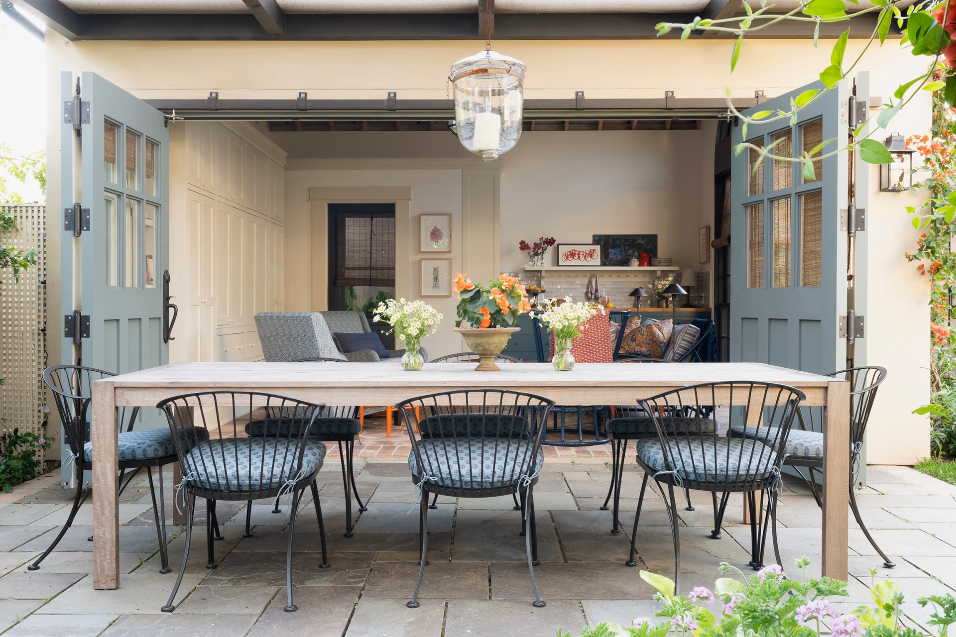 photo by Annie Meisel