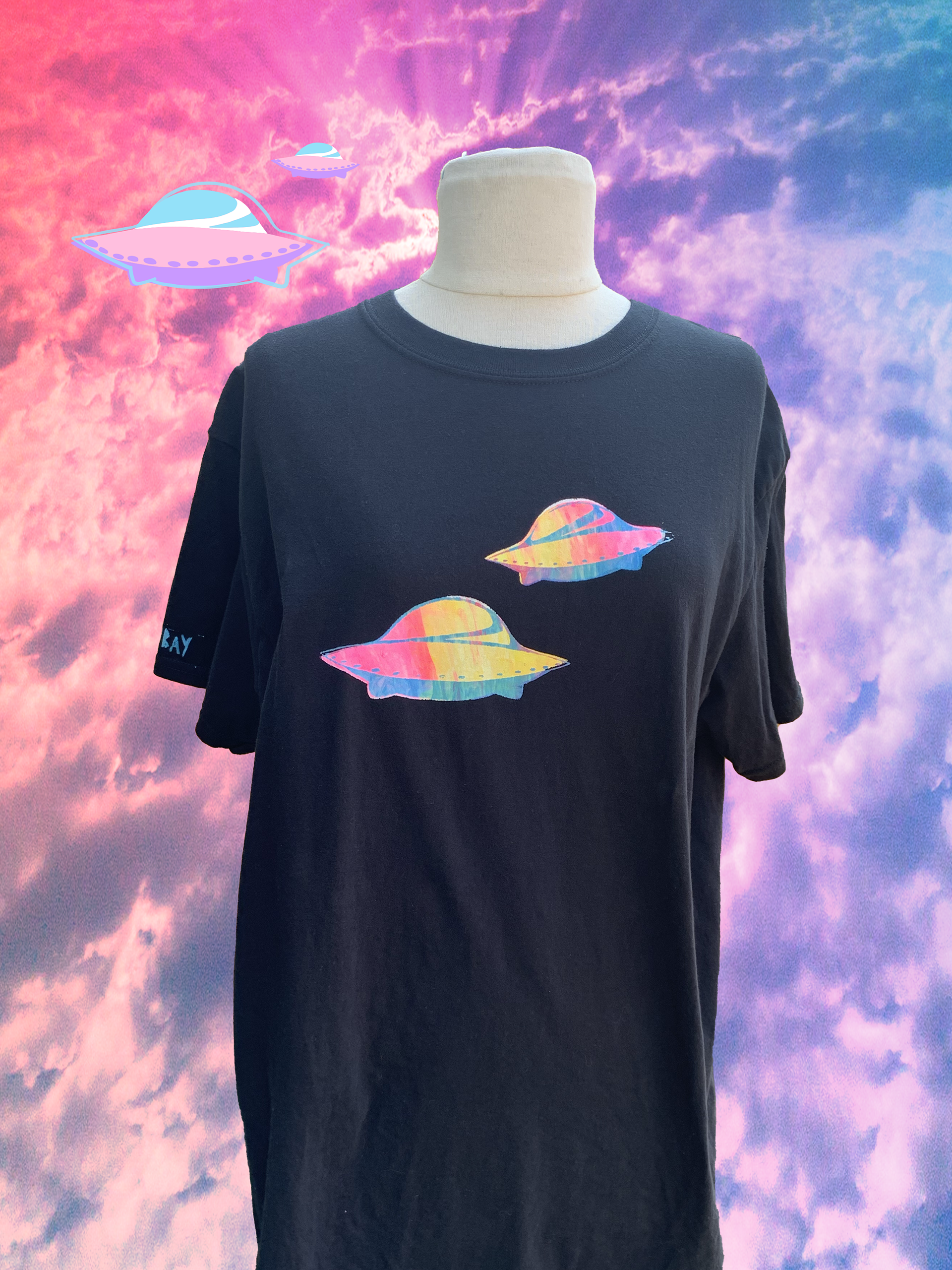 Neon UFO screen print, 2023