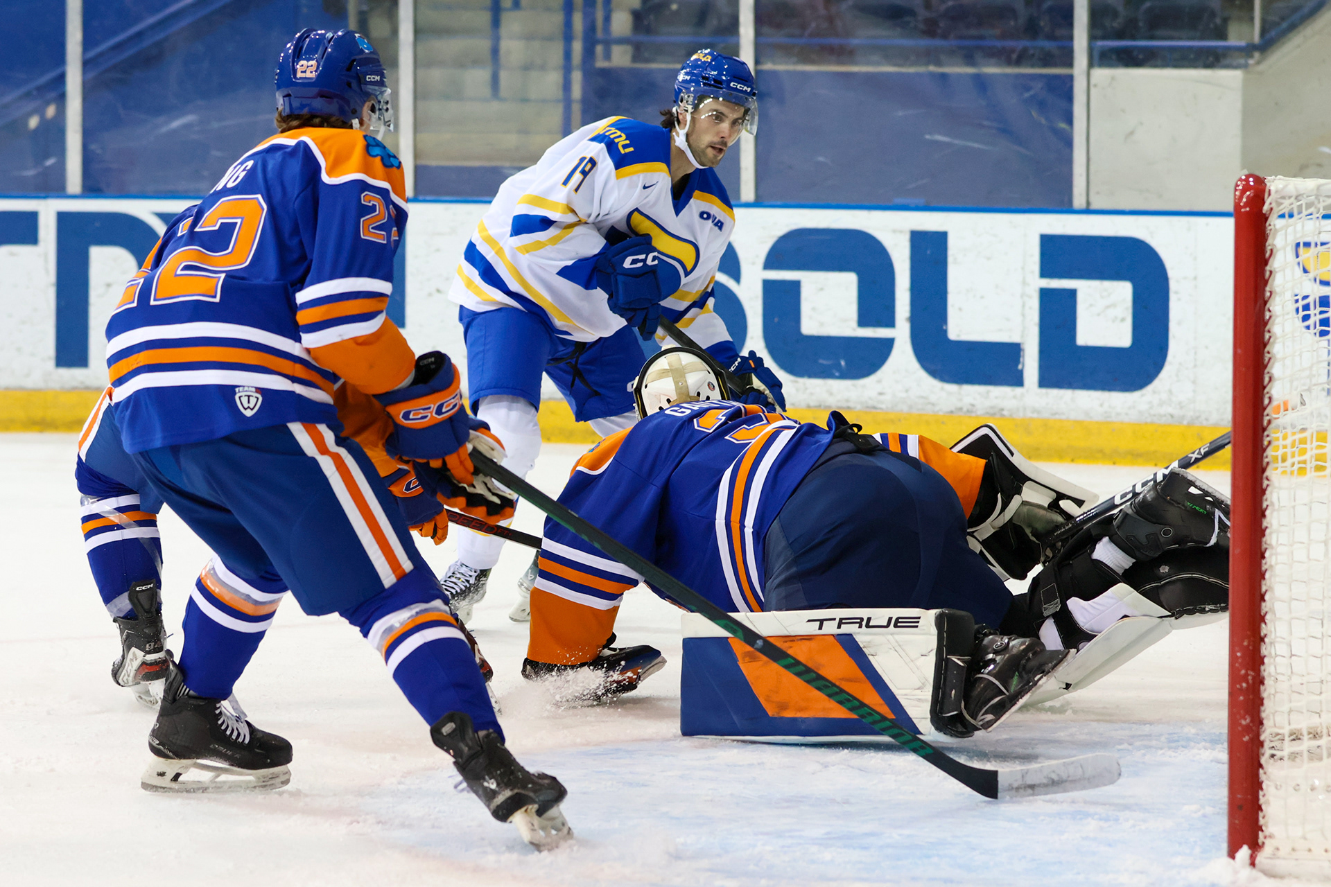 SEPTEMBER 12, 2025 - TMU BOLD V ONTARIO TECH RIDGEBACKS