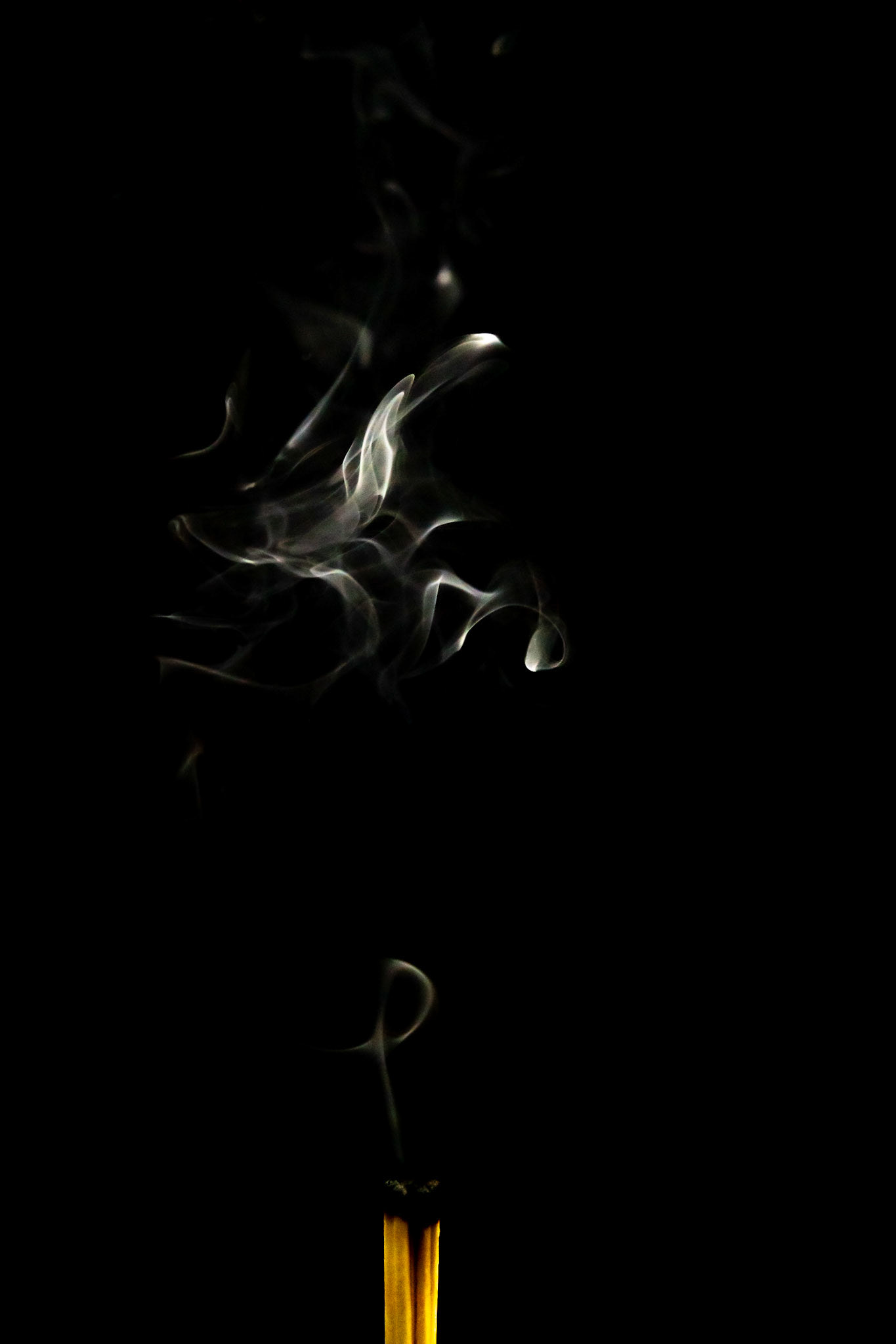 match, matches, smoke, black background and flame, after fire