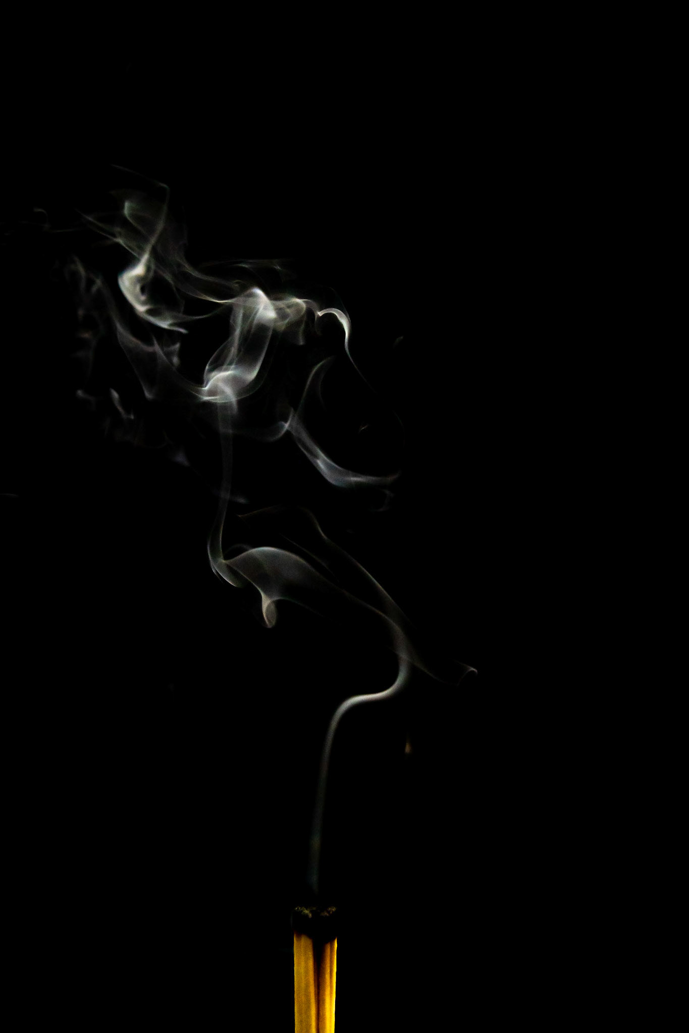 match, matches, smoke, black background and flame, after fire