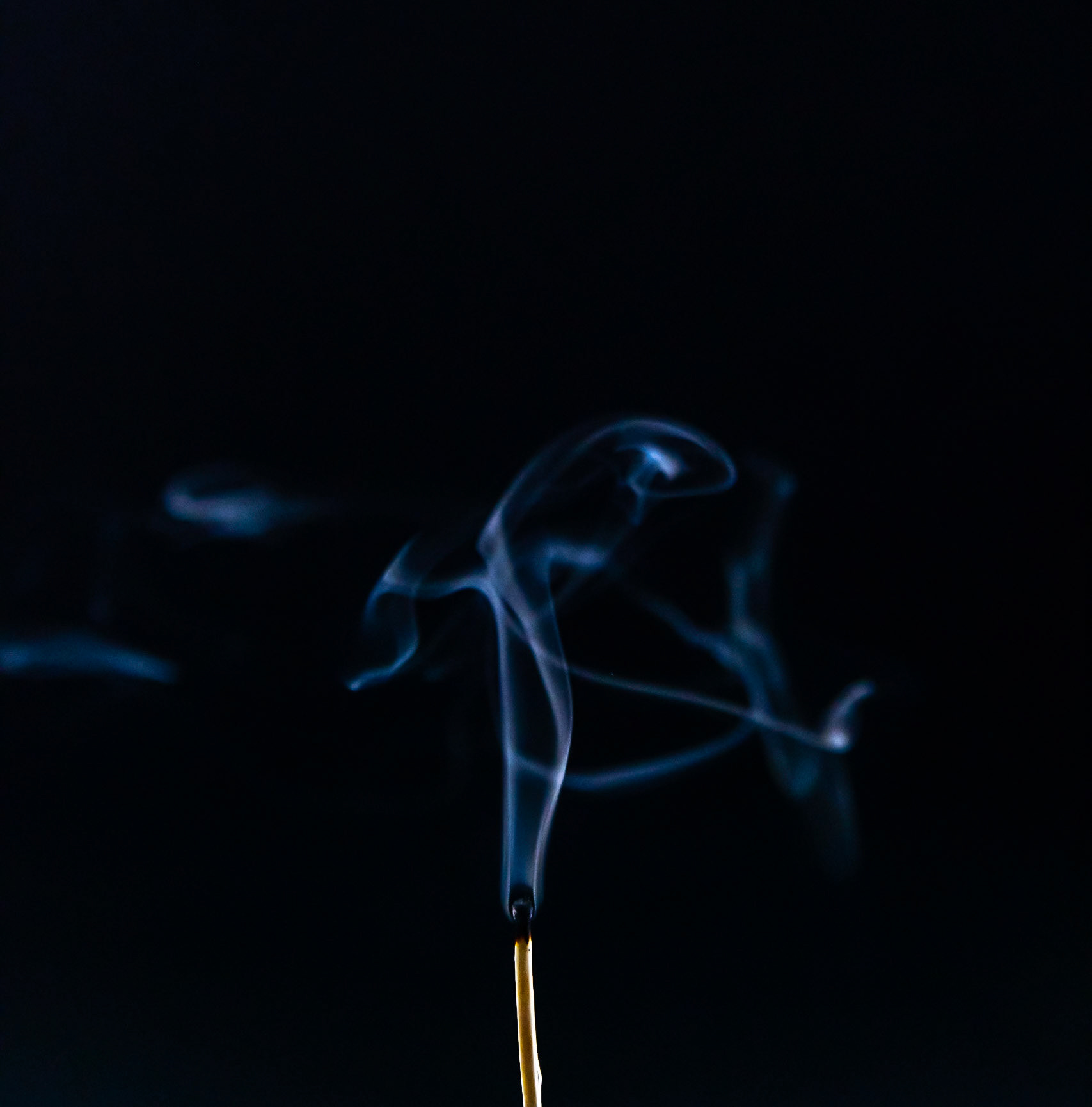 match, matches, smoke, black background and flame, after fire