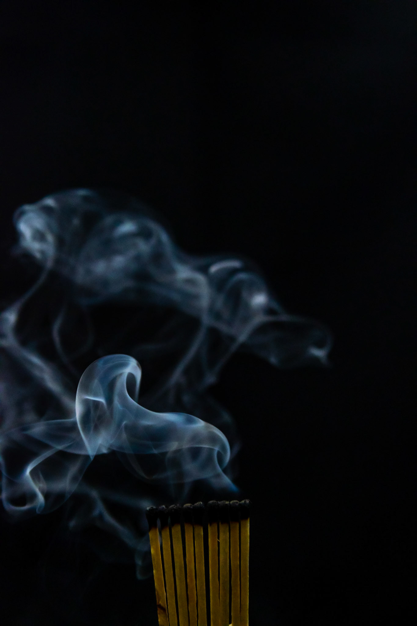 match, matches, smoke, black background and flame, after fire