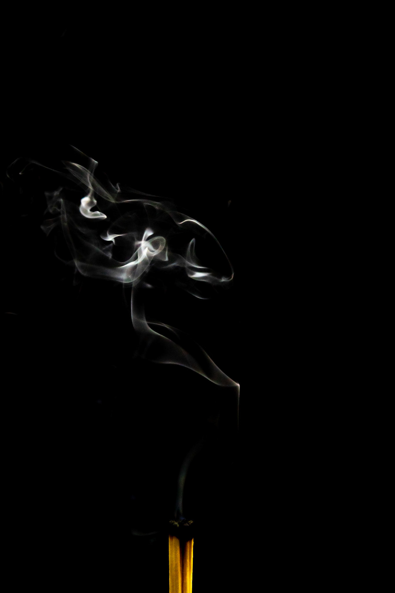 match, matches, smoke, black background and flame, after fire