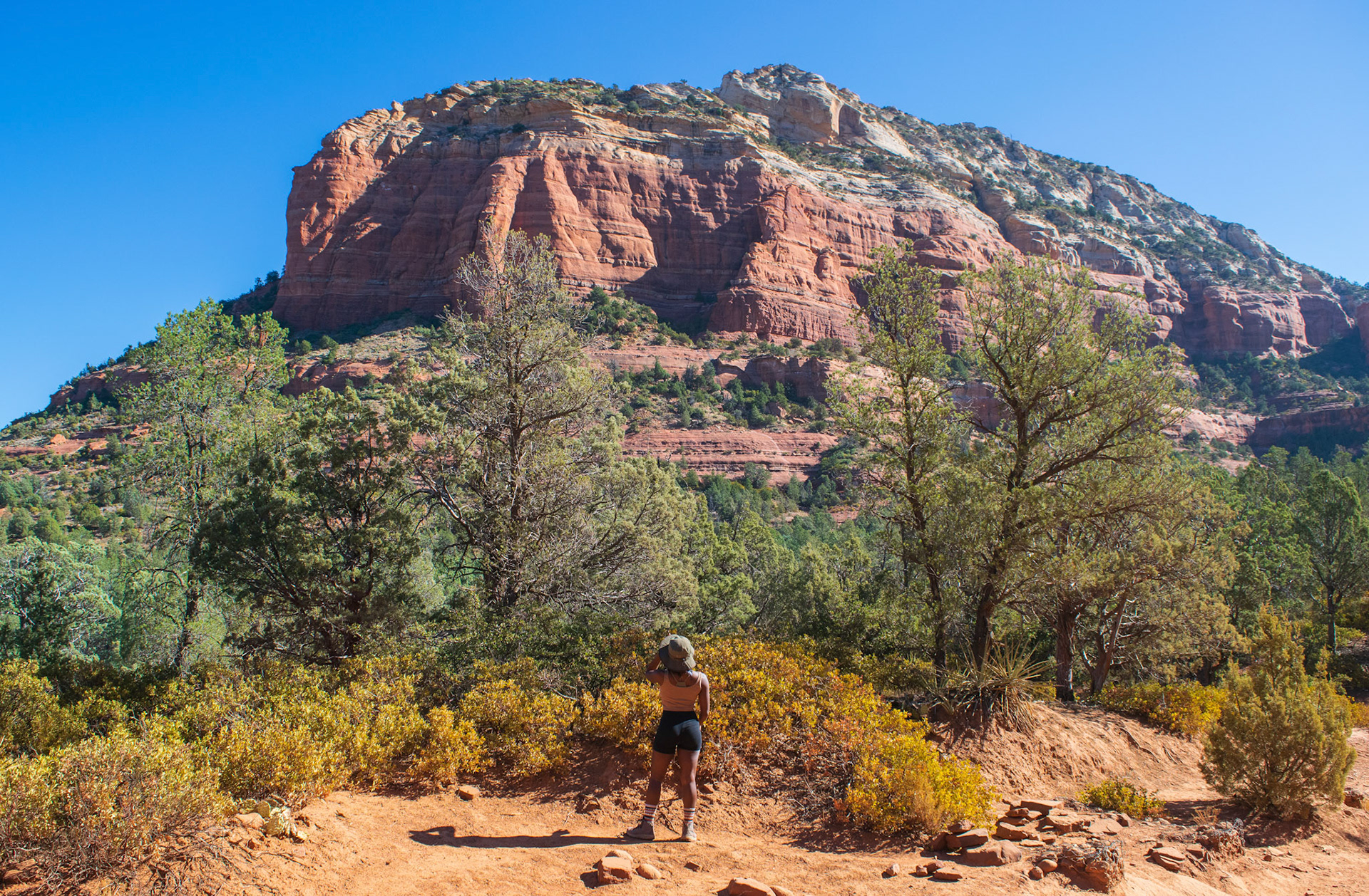 Trail to Devils Bridge