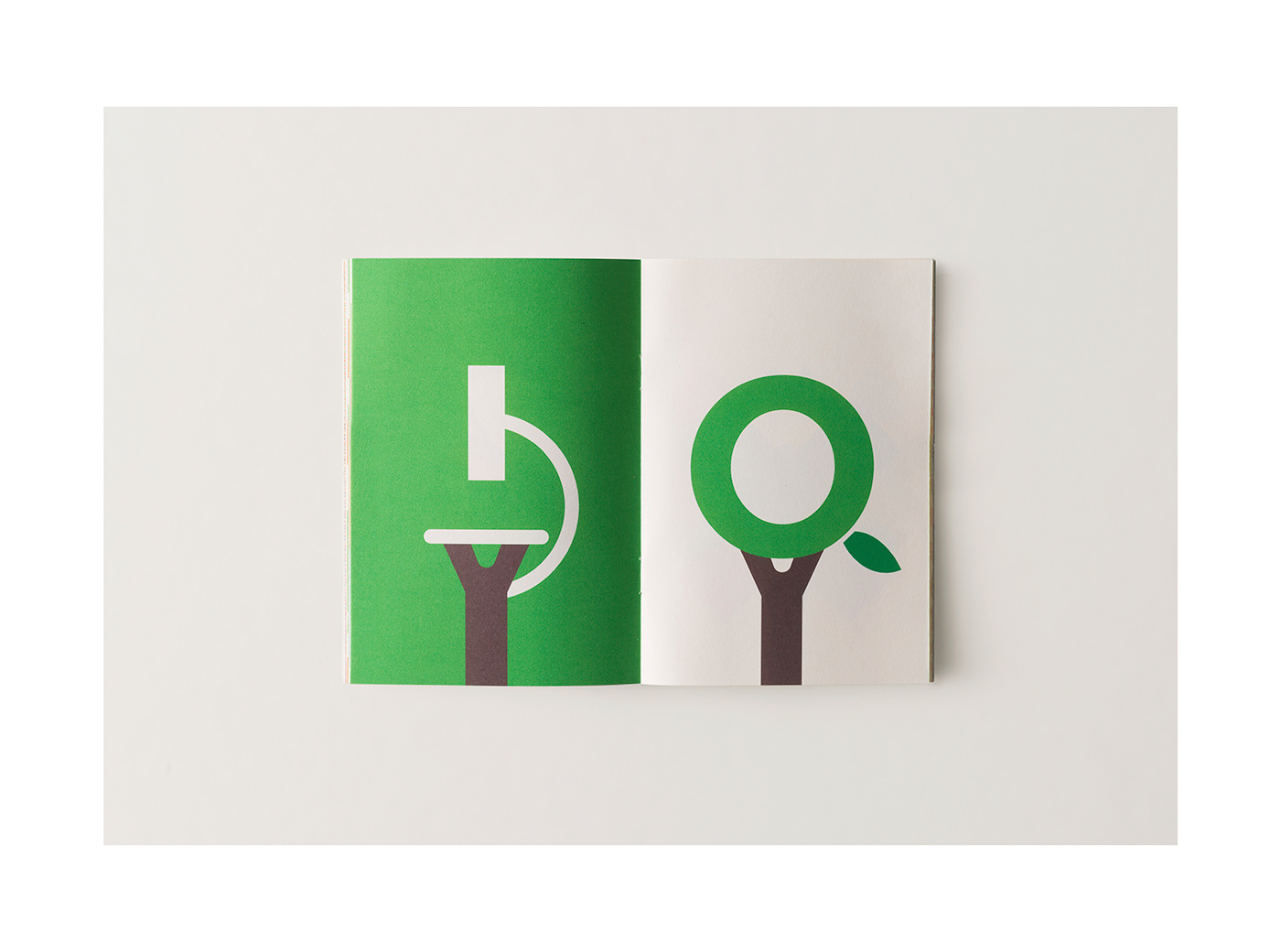 David Gil — Avapo Venezia, Brand identity, promotional booklet