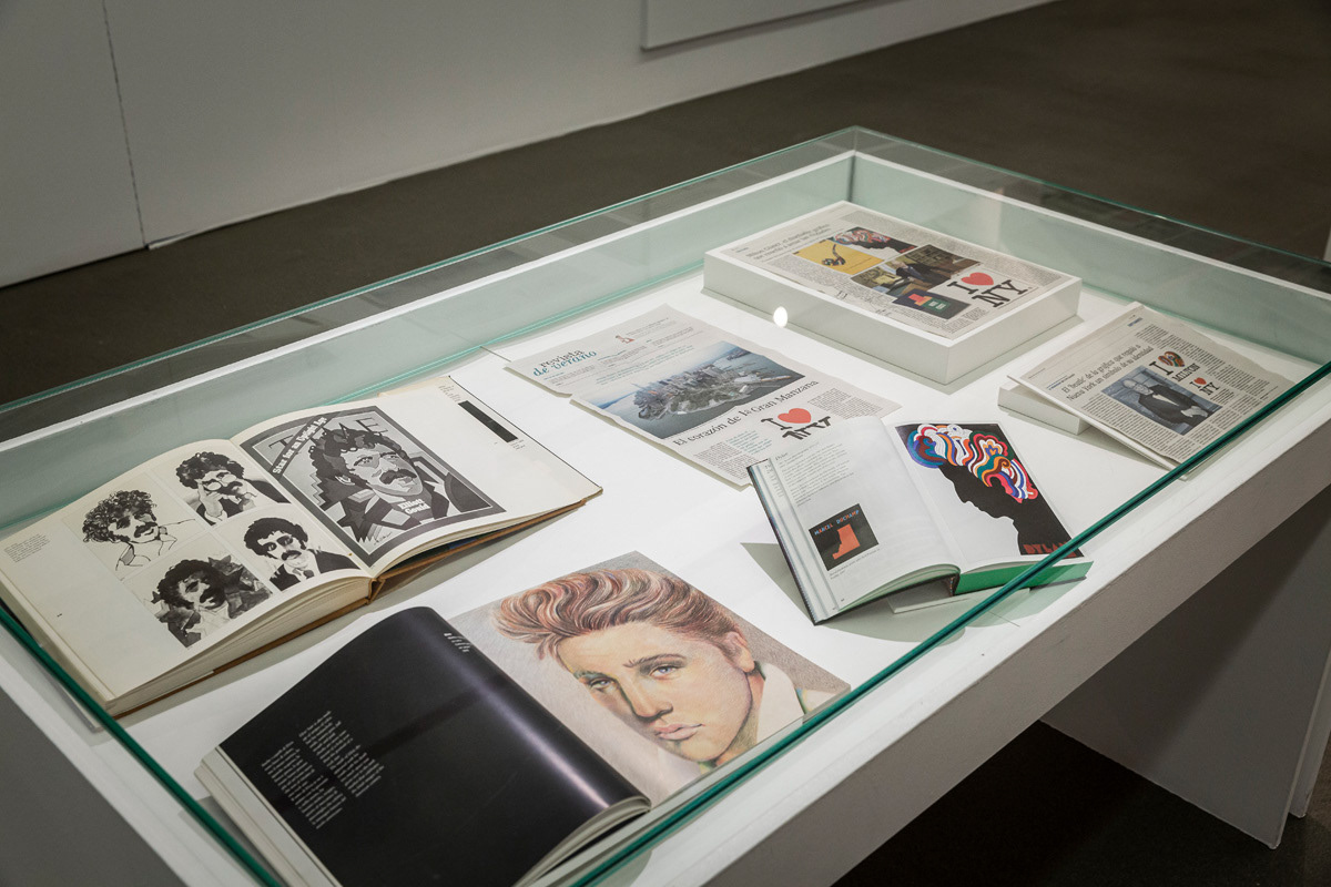 David Gil — News, Tras el corazón rojo, exhibition