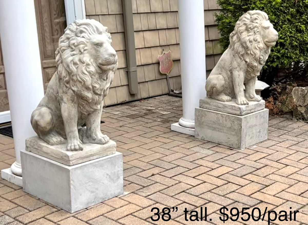John's Concrete Art Lion Statue