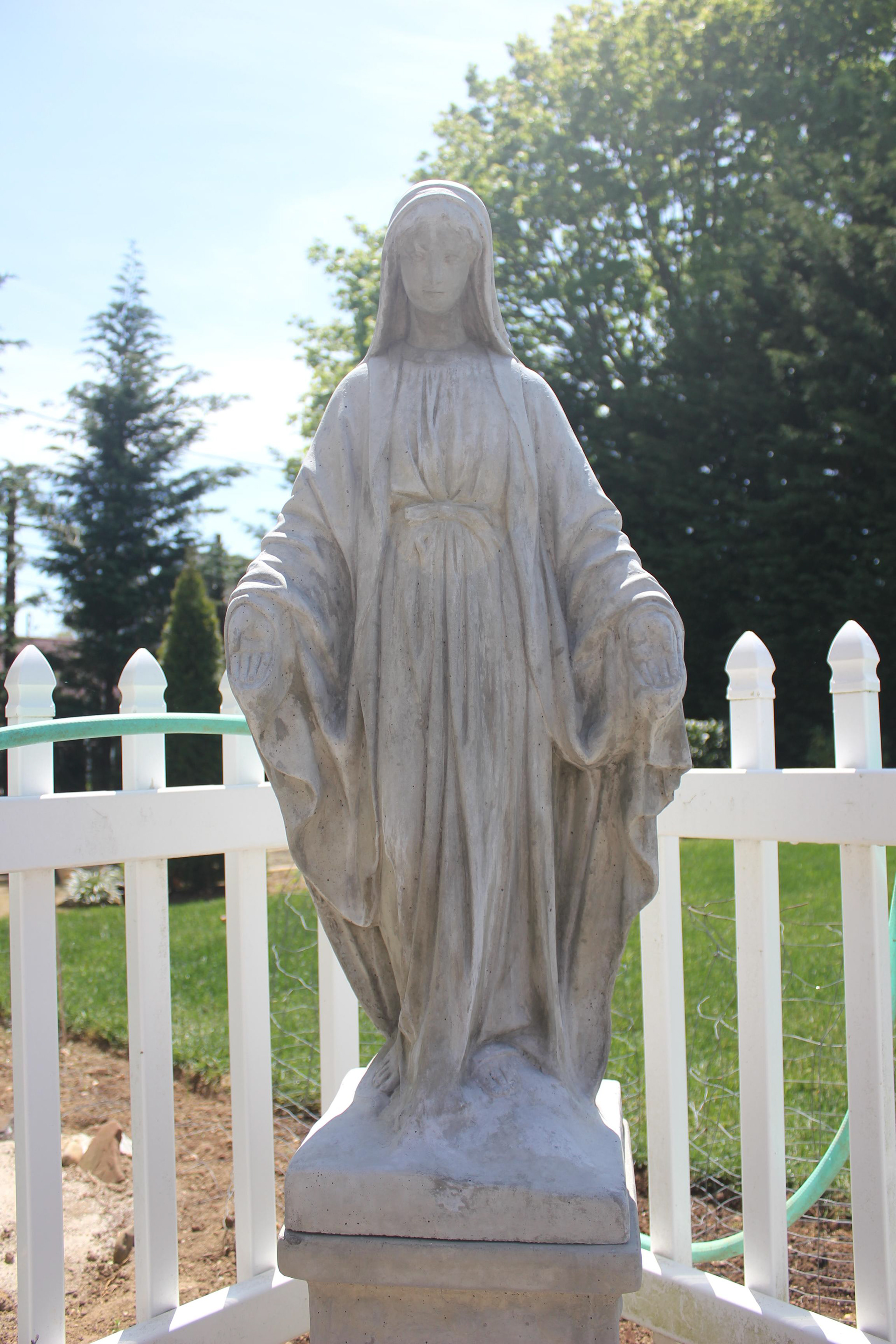 John’s Concrete Art - Virgin Mary Statue