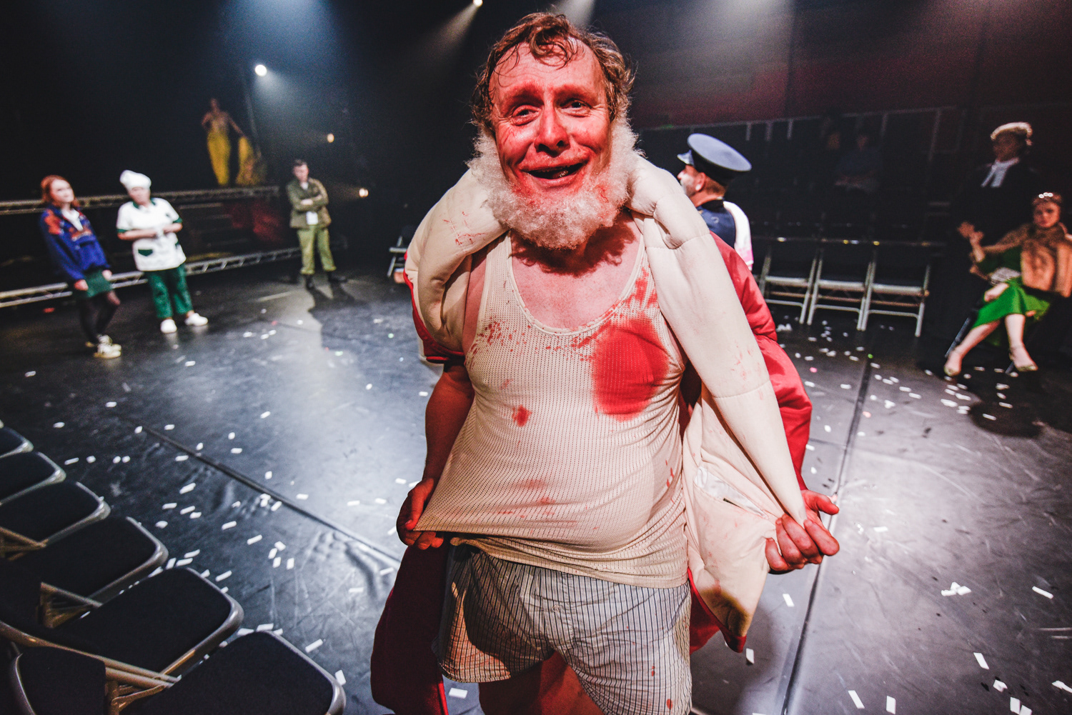 Photography of Y Cylch Sialc (The Caucasian Chalk Circle) by Theatr Genedlaethol Cymru