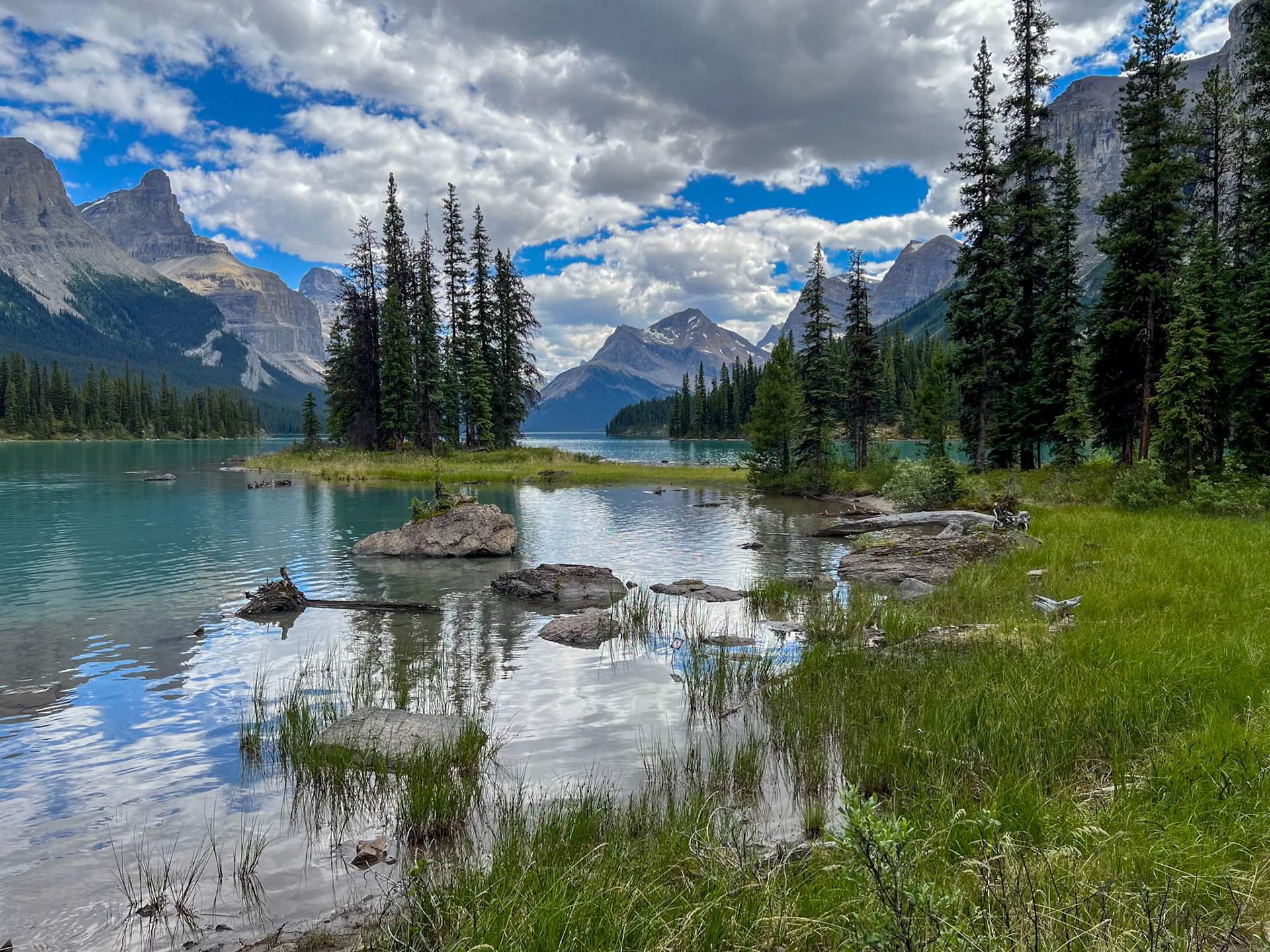 Maligne Lake, Jasper, Alberta