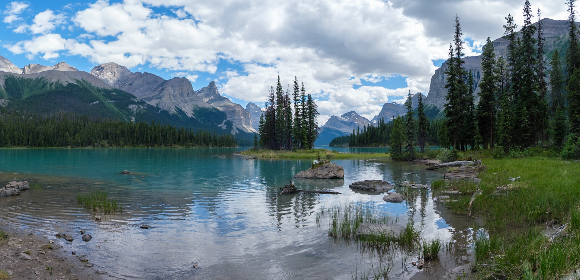 Maligne Lake, Jasper, Alberta